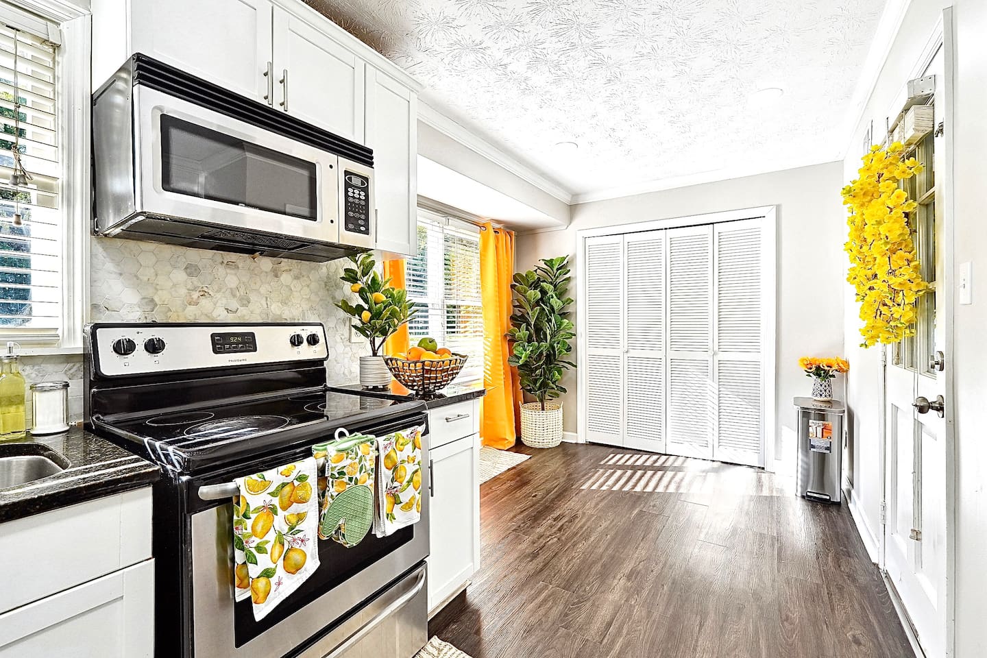 Kitchenette