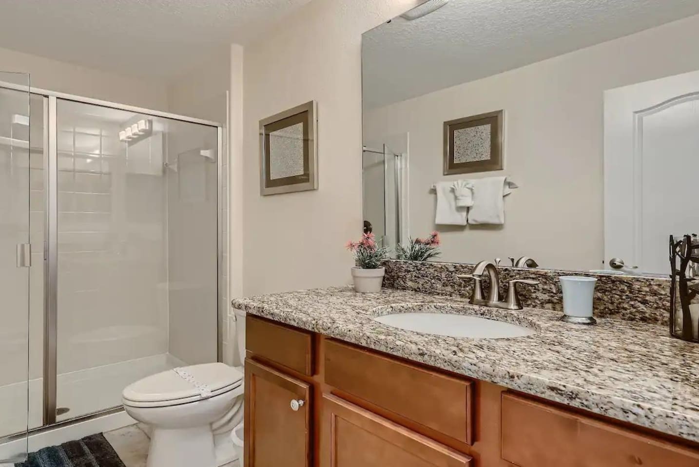 Bathroom in front of the 2 full beds room