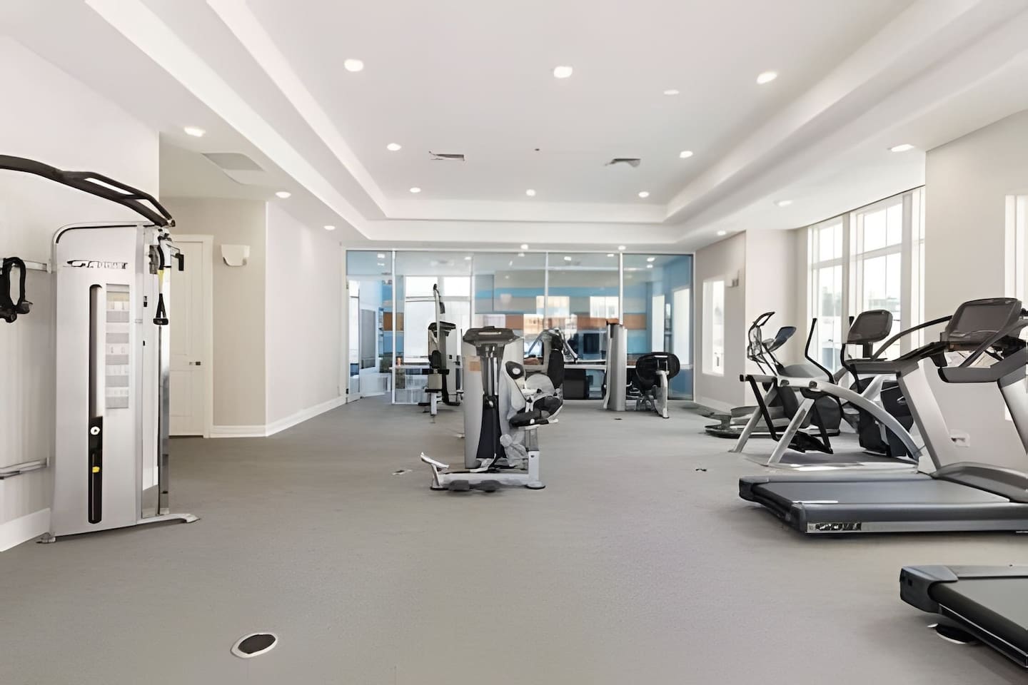 Stay active while on vacation with this fully equipped gym. 