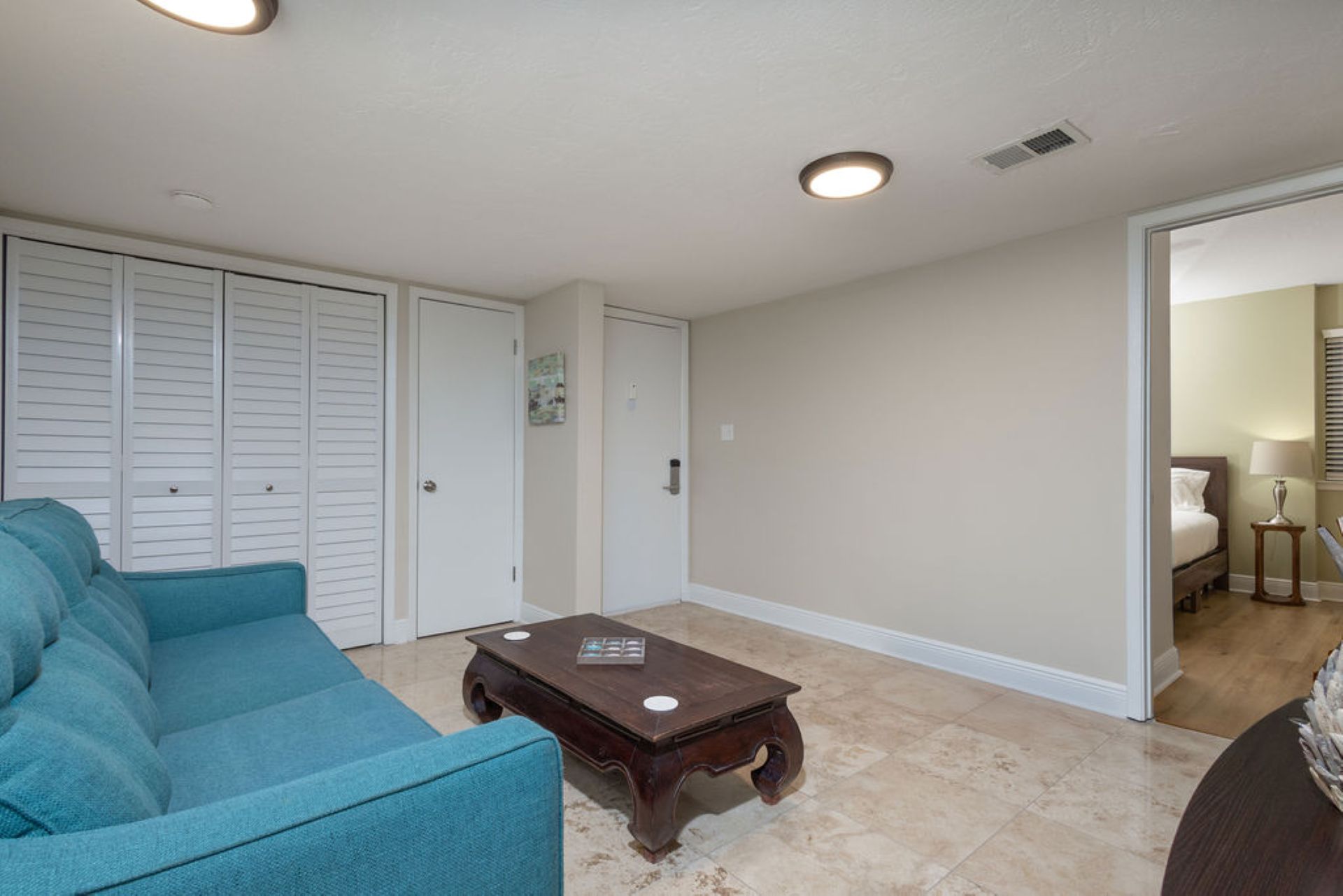 Front den, entrance to condo