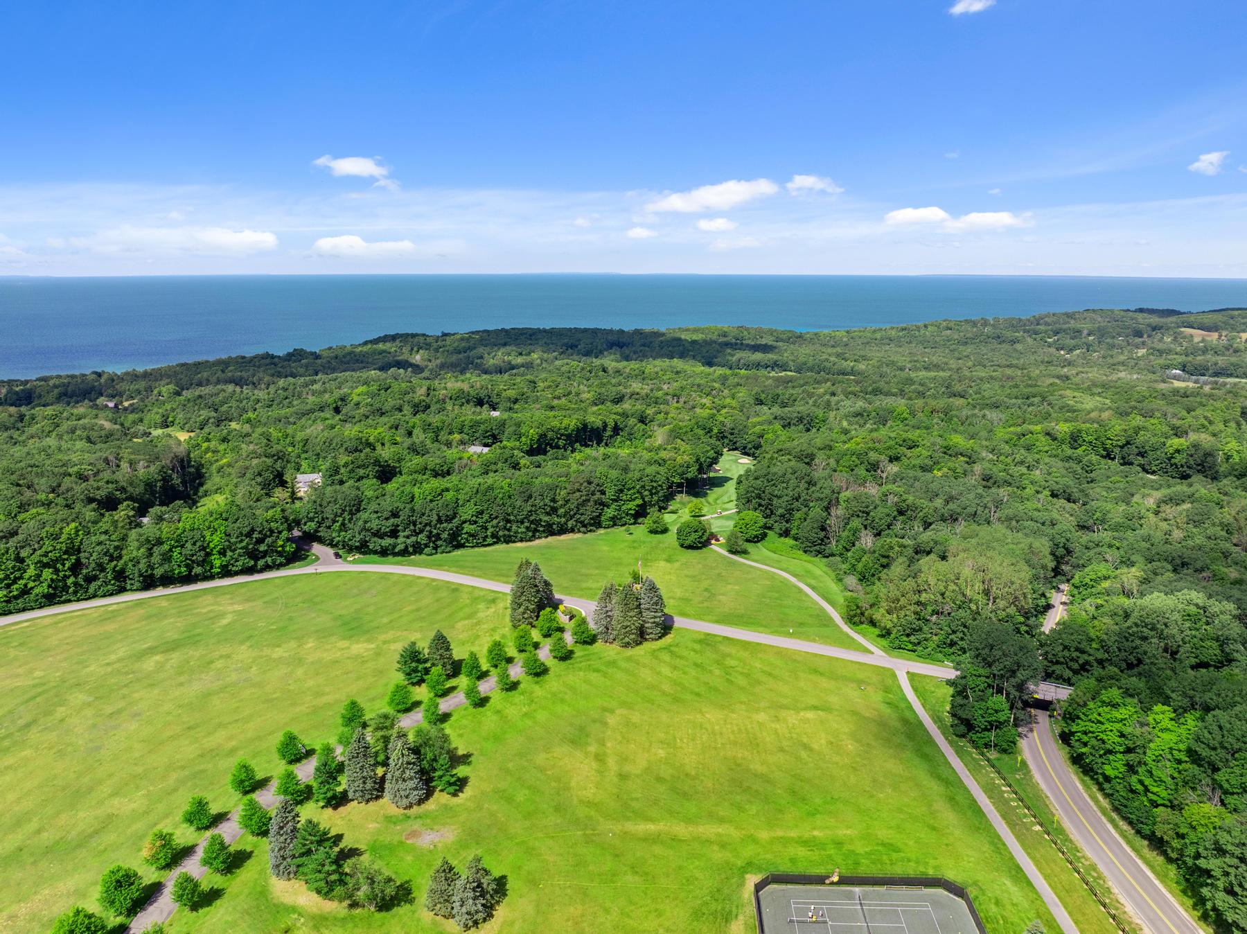 Golf with a Lake Michigan breeze.