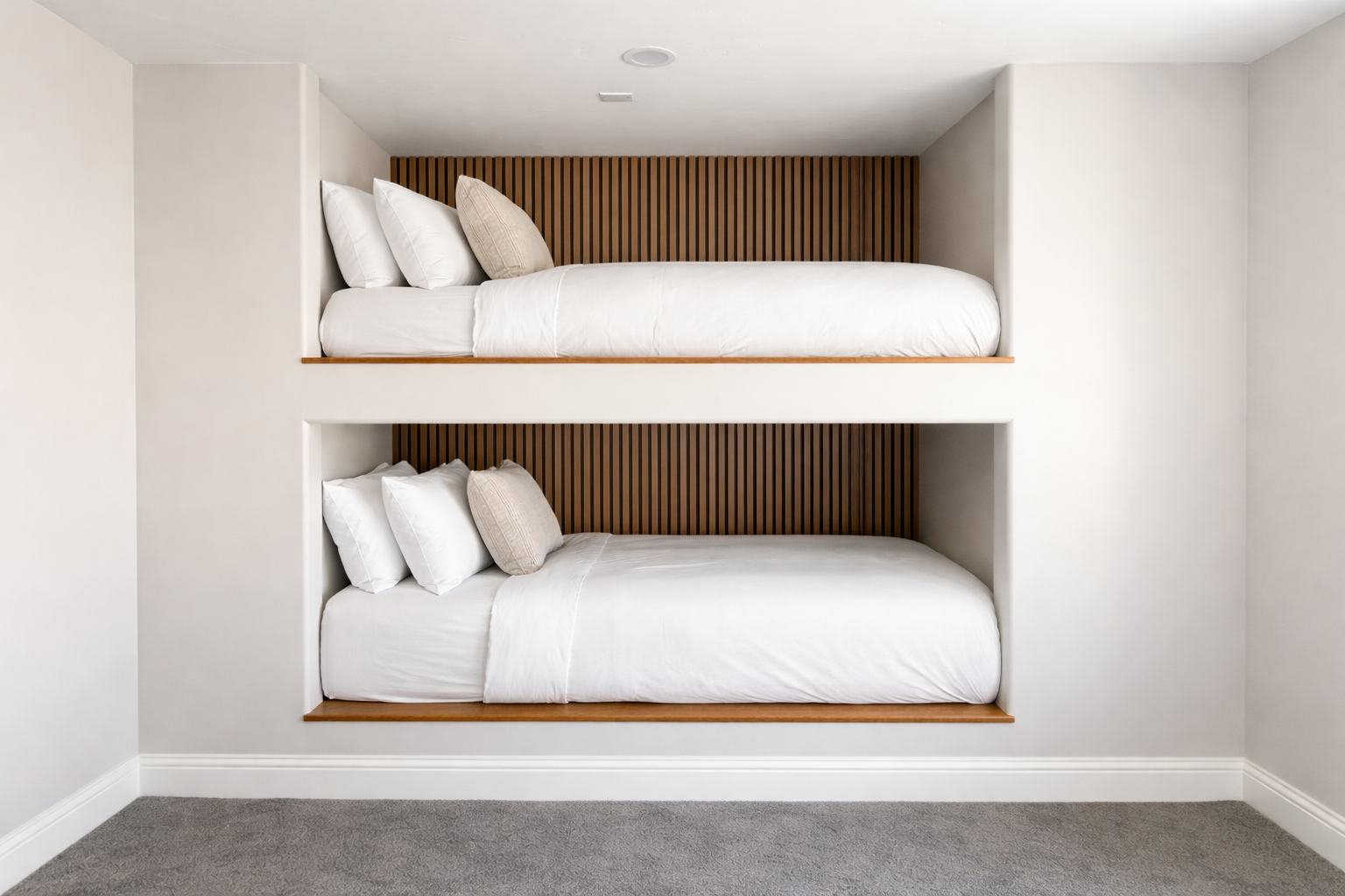 Guest Suite 5- XL Twin bunk