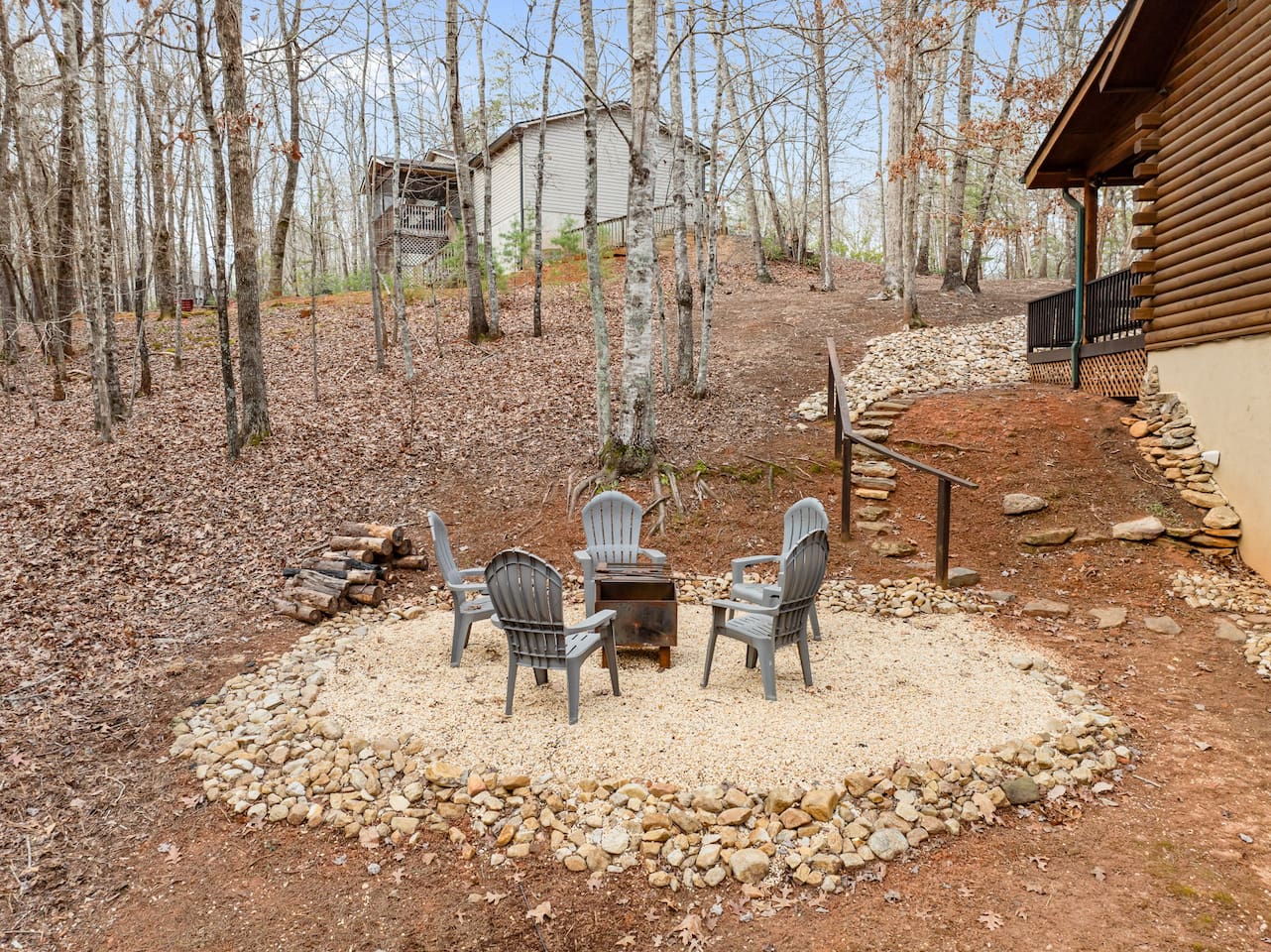Firepit area of the cabin