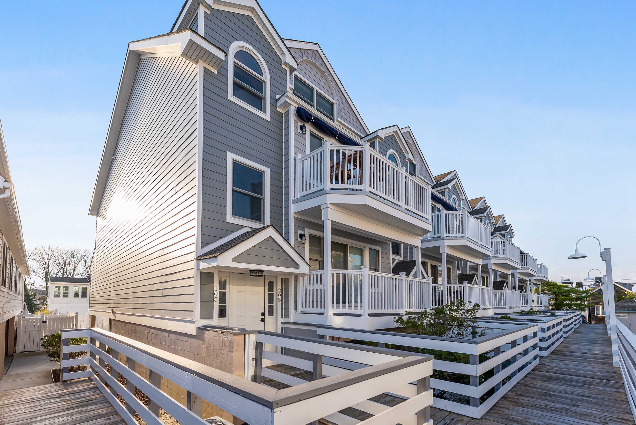 Exterior View of Unit/Private Balcony