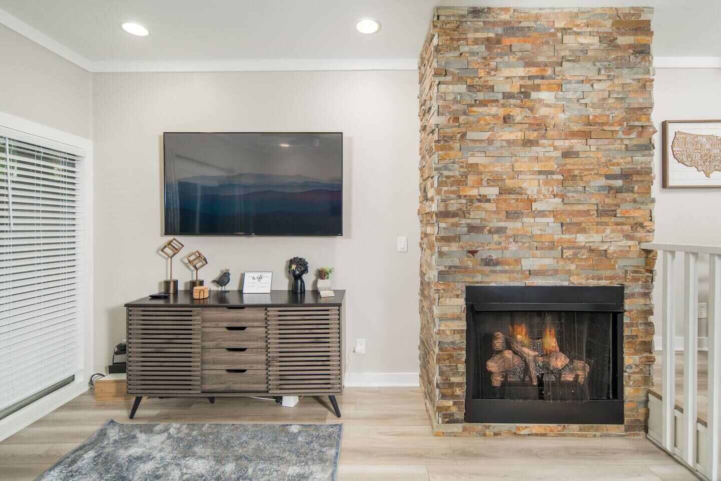 Unit 2: Gas fireplace and Roku TV (Includes Hulu+, ESPN+, & Disney+)