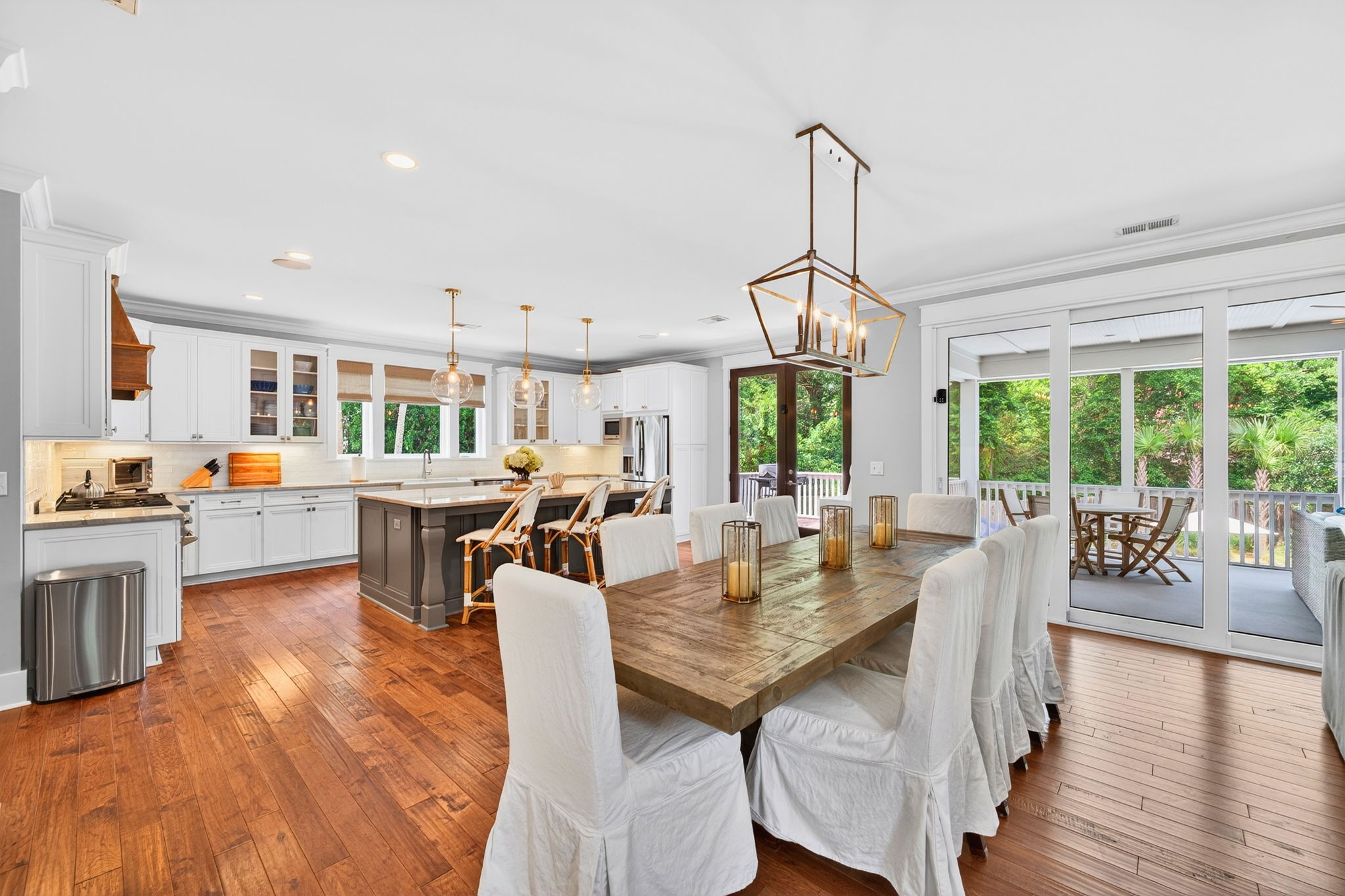 Dining room | Driftwood Dreams | 105 Forest Trail | Isle of Palms, SC | IOP Escapes