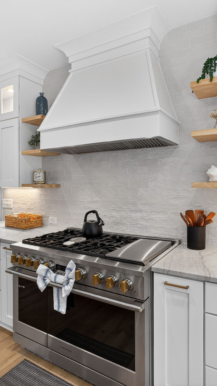 Stove | On Beach Time | 6 30th Ave, Isle of Palms, SC | IOP Escapes