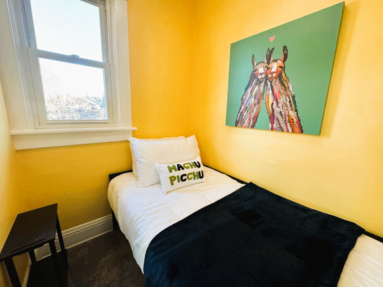 The alcove in the Machu Picchu Bunk room has its own cozy Twin bed.