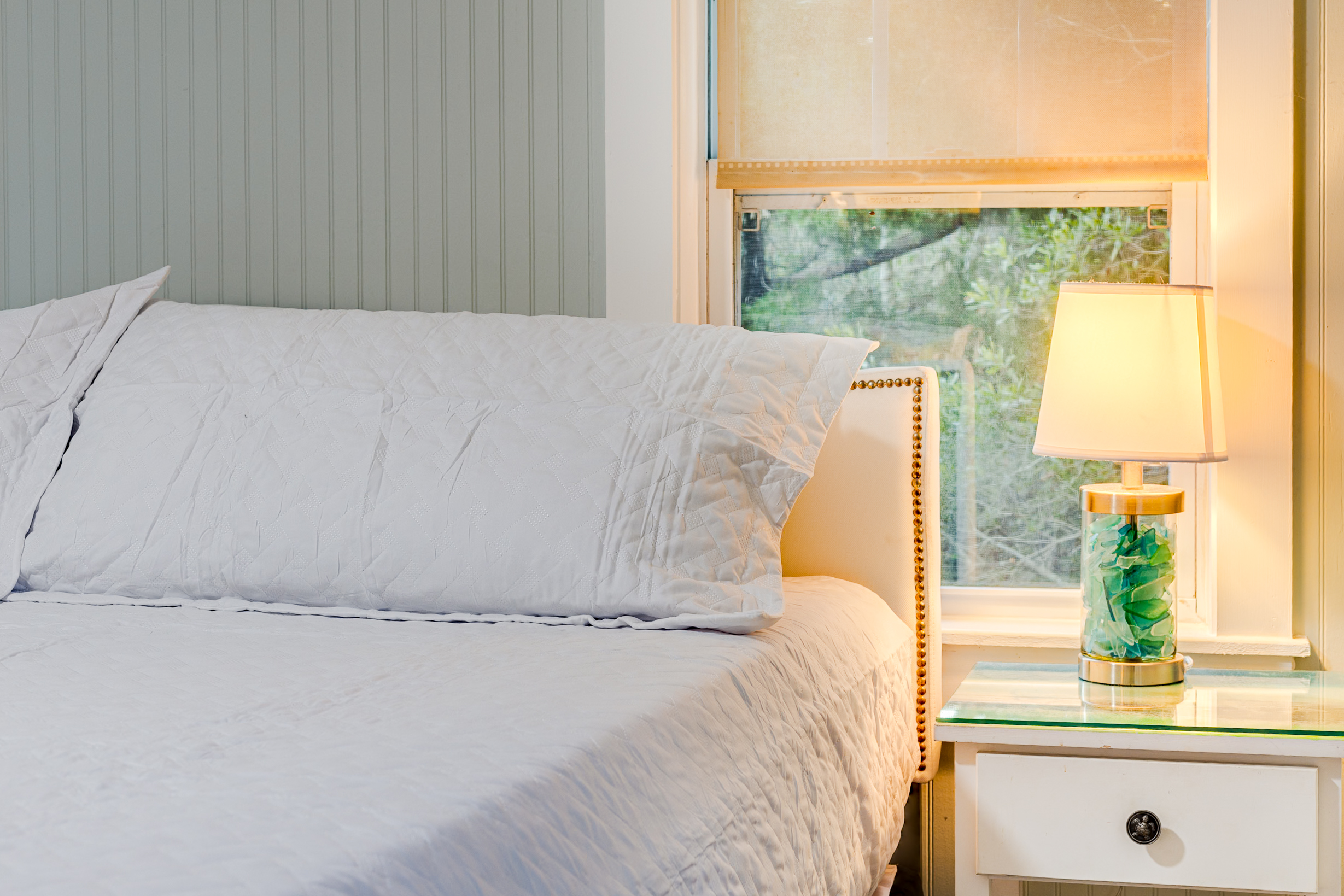 Bedroom 1: Master with King Bed