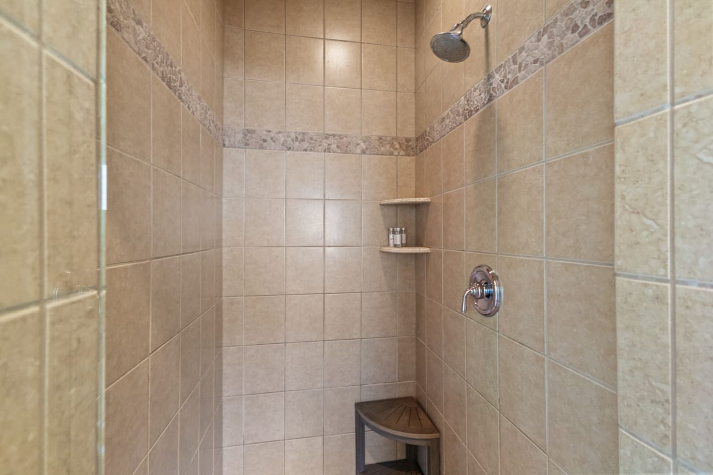Ensuite Bathroom #1 | Shower 