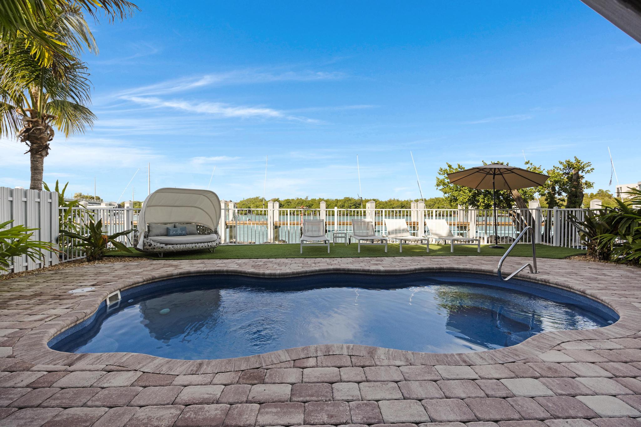 Views of Vaca Cut from the Pool & Patio!