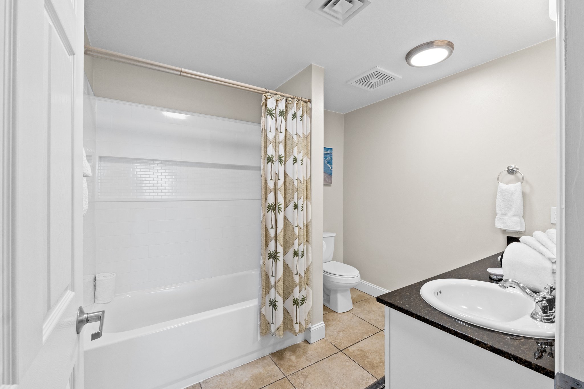 Master bathroom upgraded tub/shower