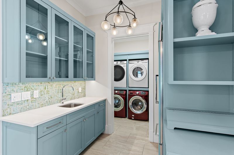 Full-size laundry area for added convenience during your stay