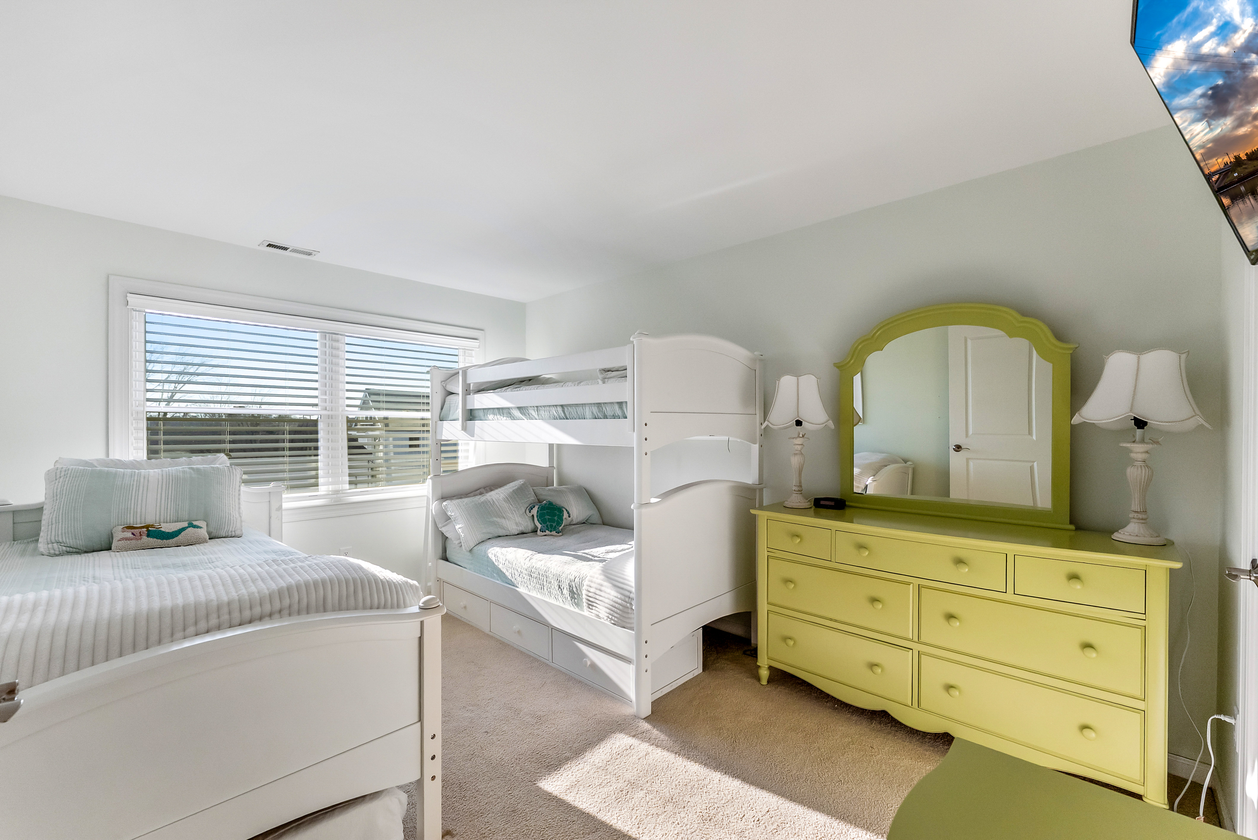 3rd Bedroom with Bunkbeds, Twin Beds and Trundle