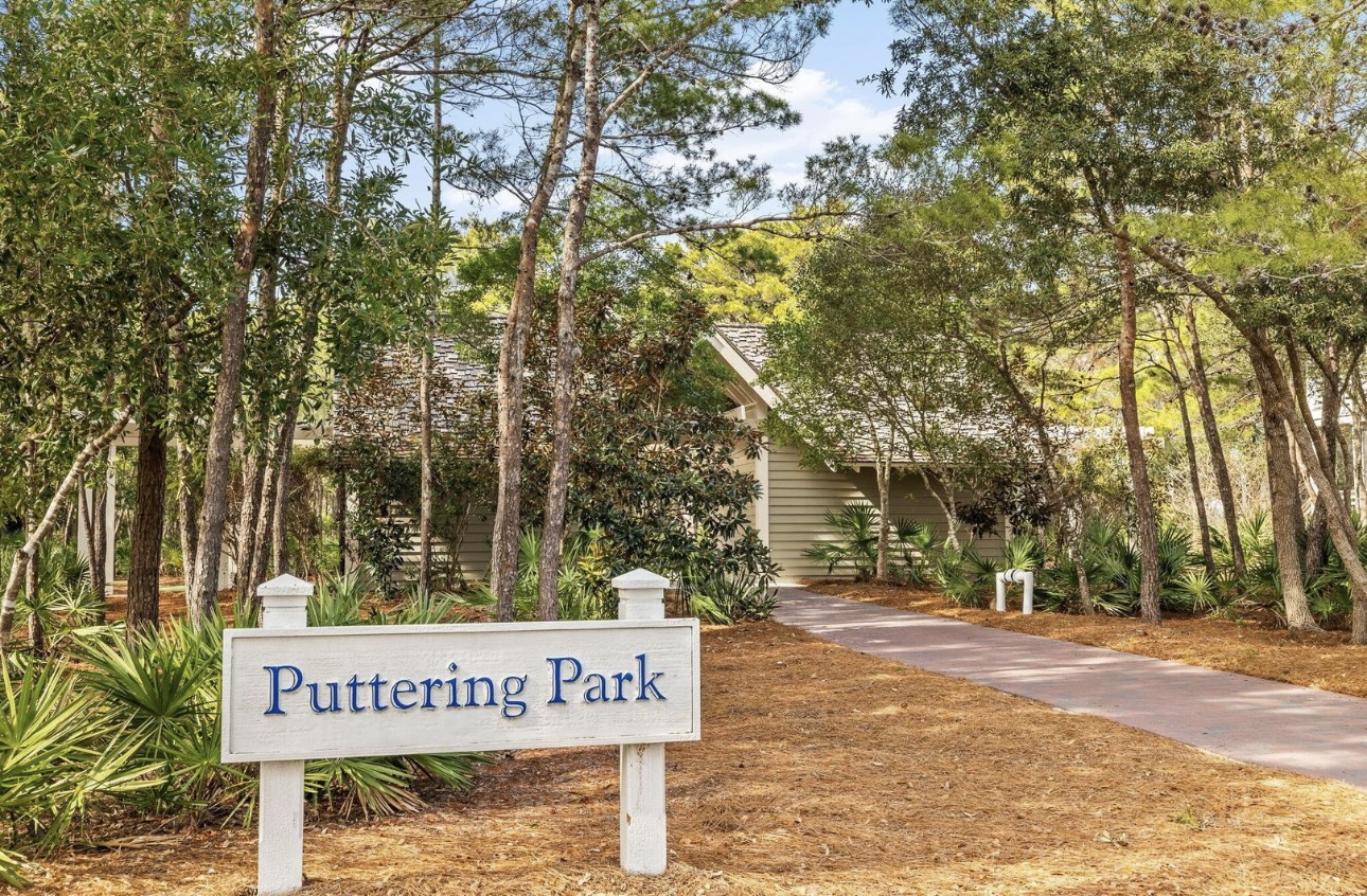 Neighborhood Putt Putt Course