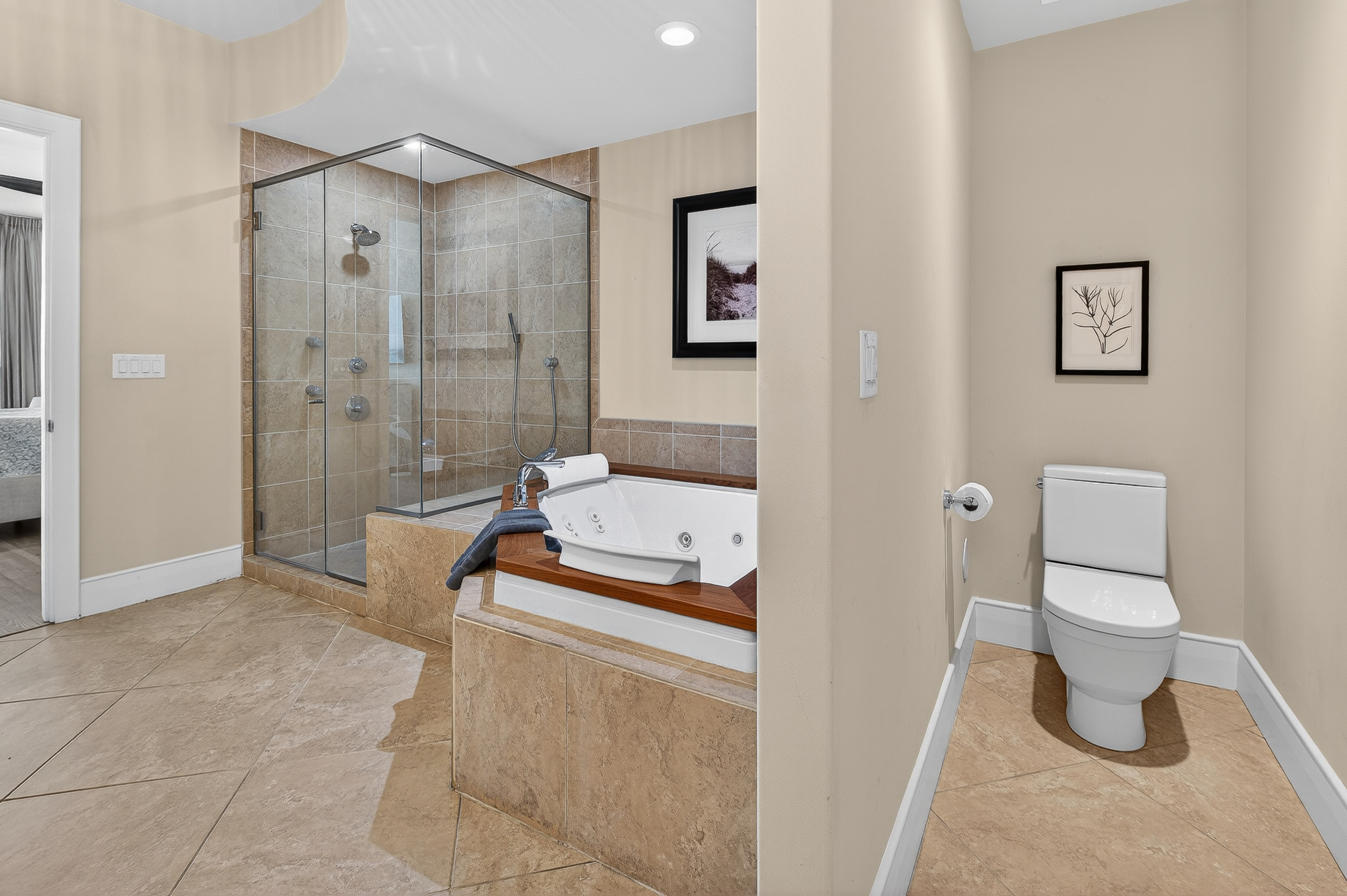 Master Bathroom, jacuzzi tub, shower