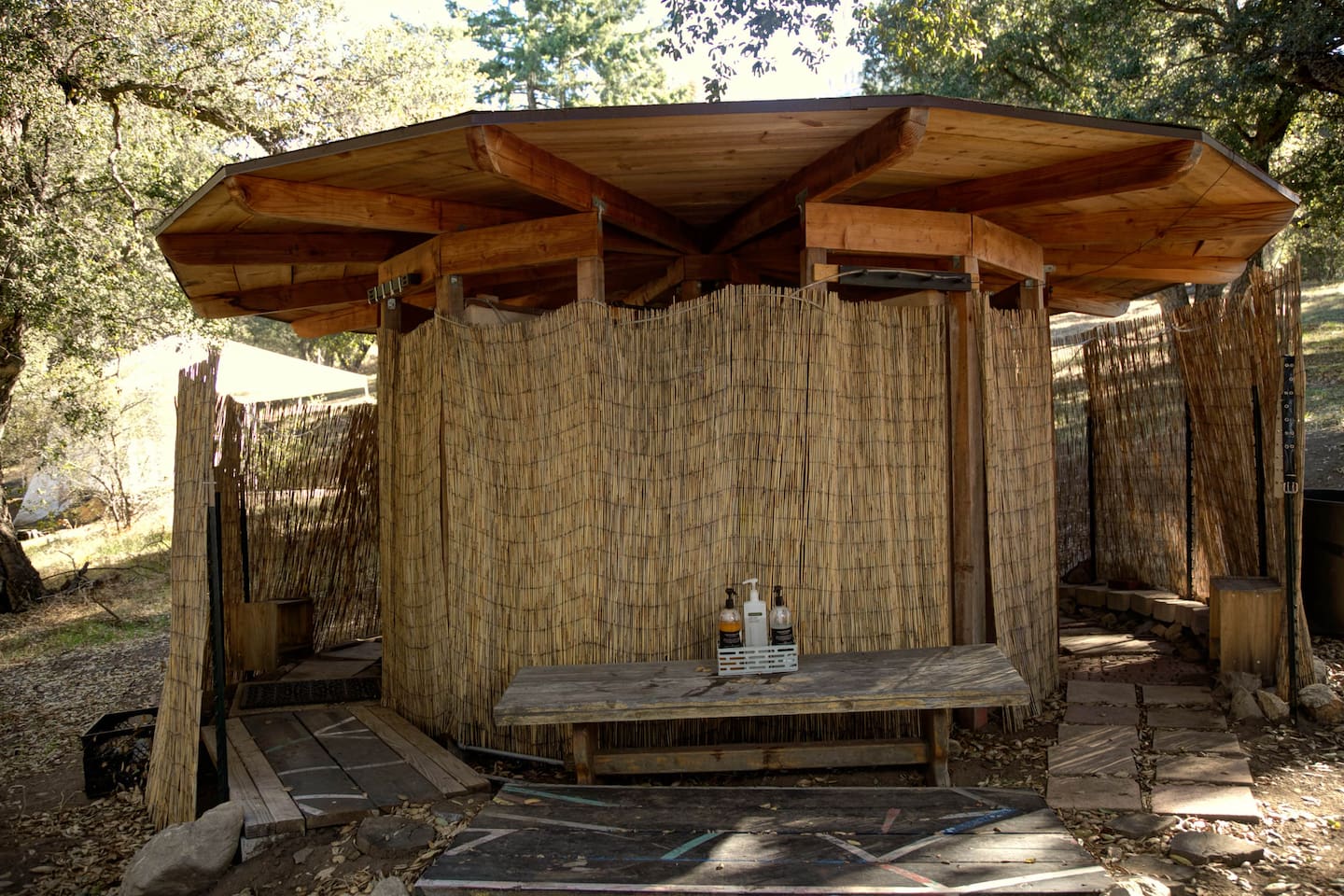 Outdoor showers!!! 4 separate stalls