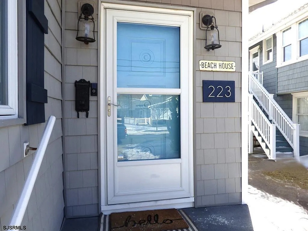 Front_Entrance_House_Number_223