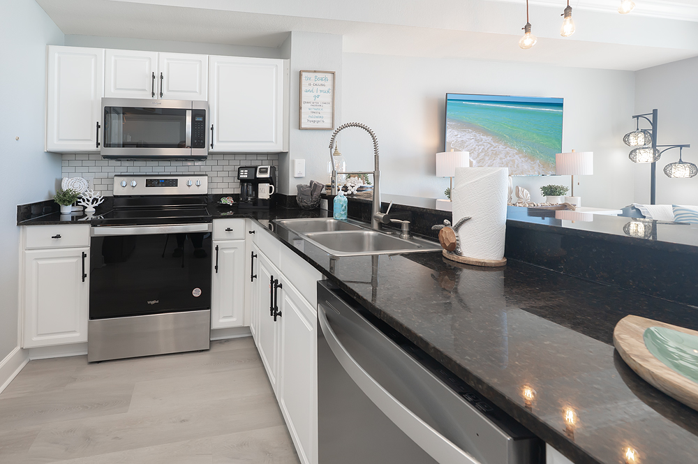 Everything you need to dine in