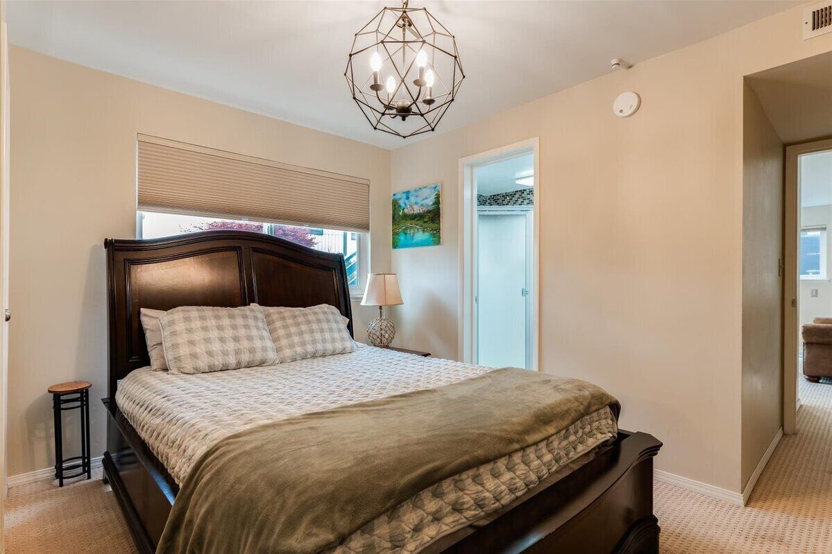 Downstairs - guest bedroom