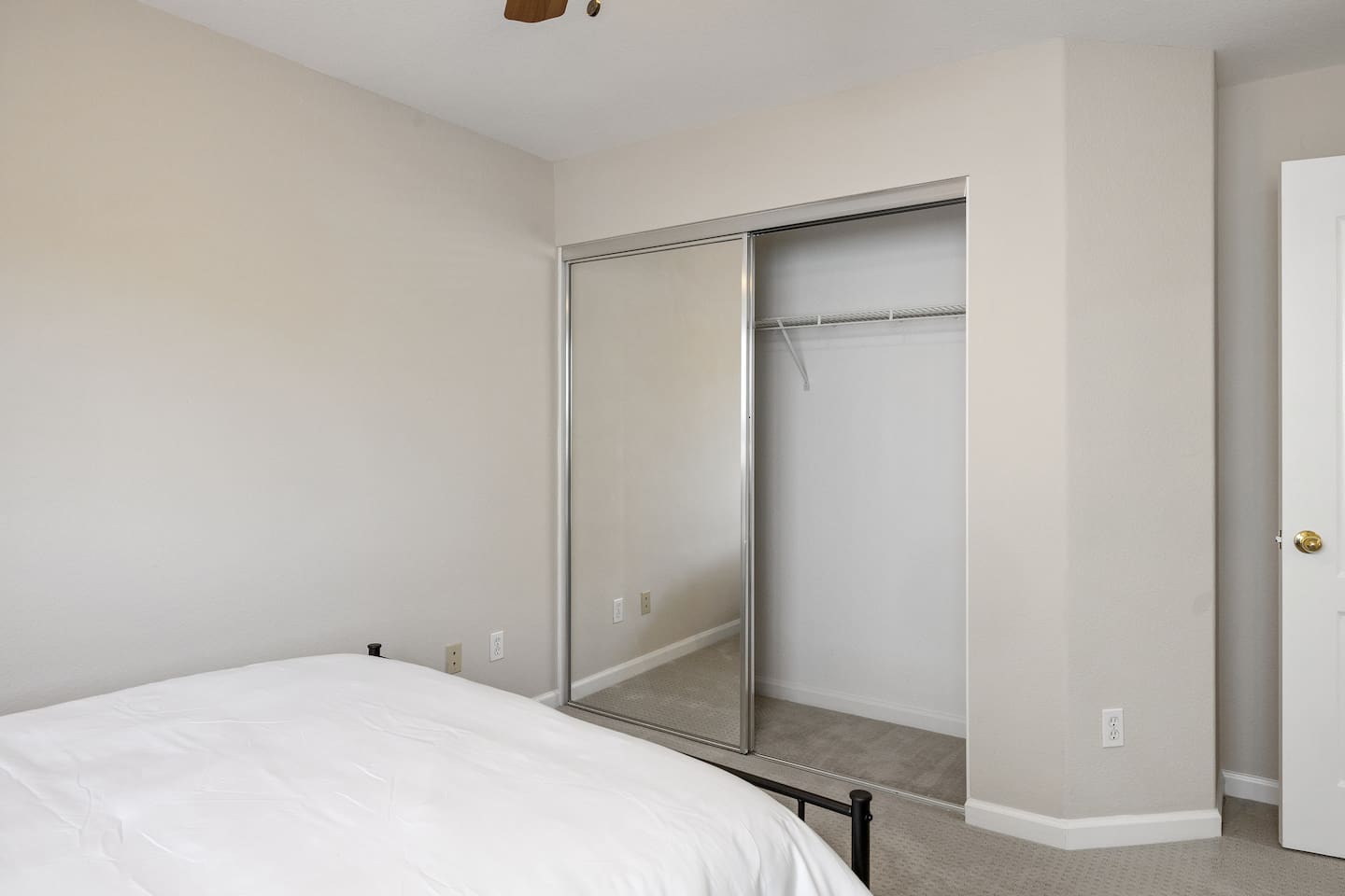 Bedroom 5 Closet