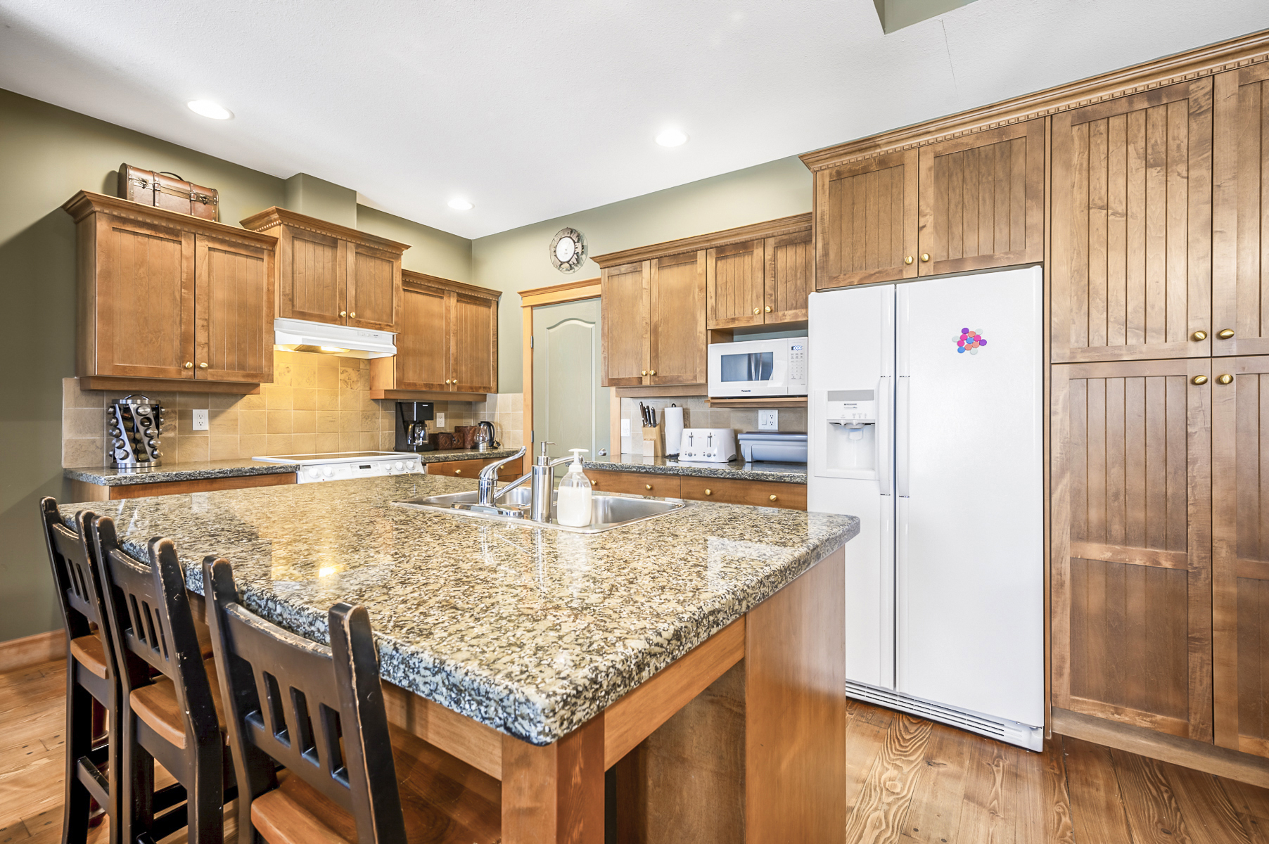 Kitchen Island