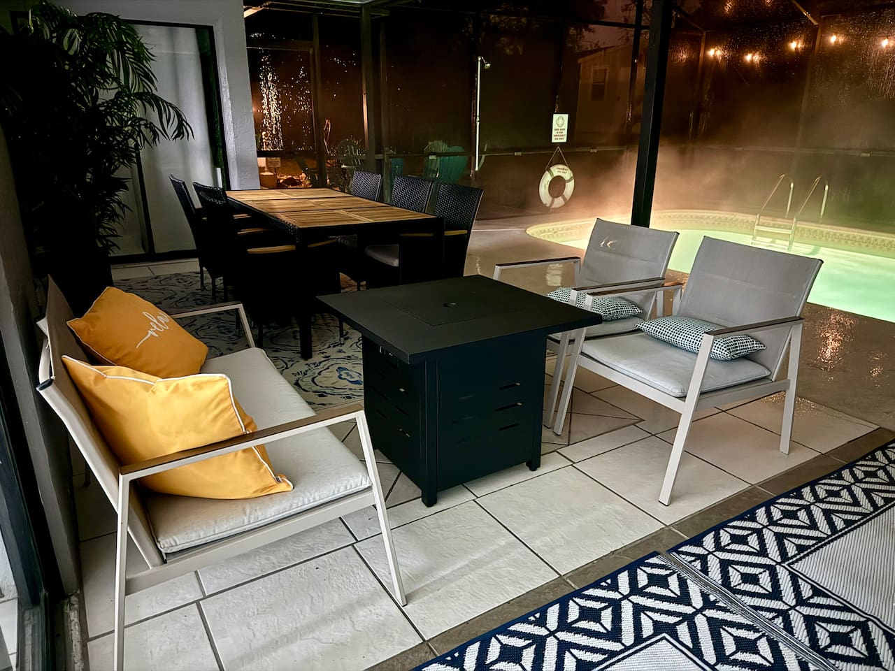 Dive into luxury in this one of a kind Airbnb in Spring Hill! #OutdoorVibes #SpringHillAirbnb #OutdoorOasis