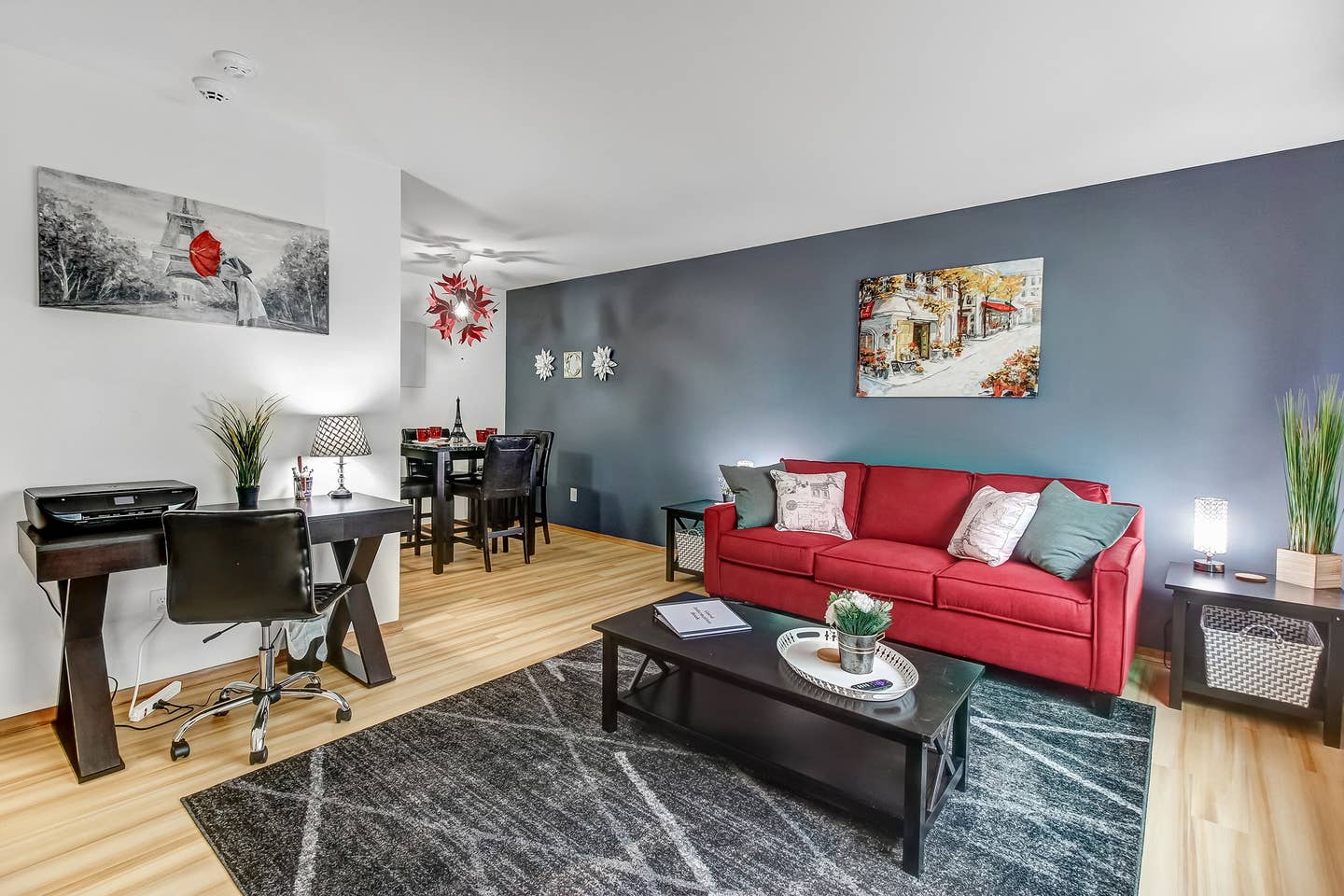 Relax in comfort or enjoy the workspace for business travelers. The printer has been removed.