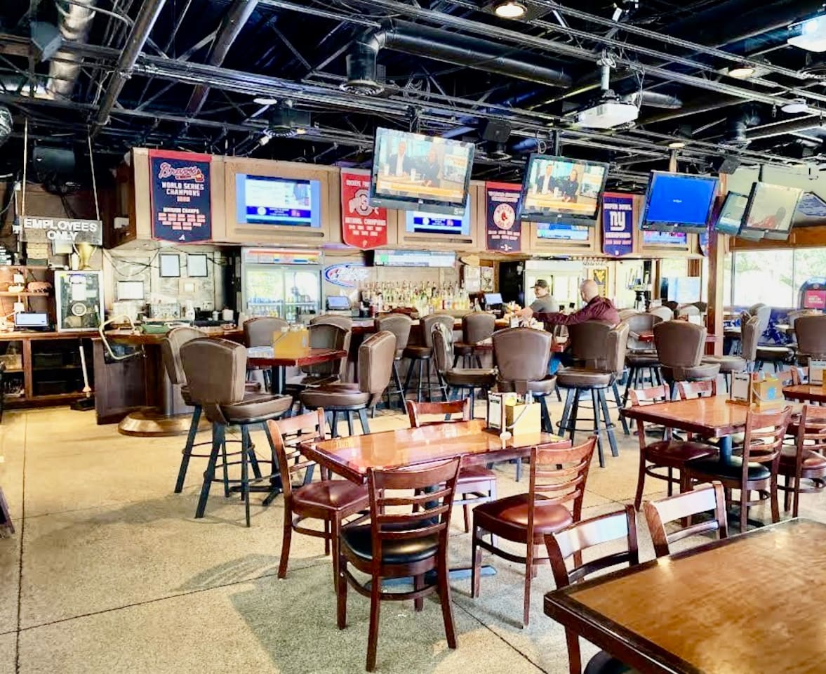 Resort sports bar and grill