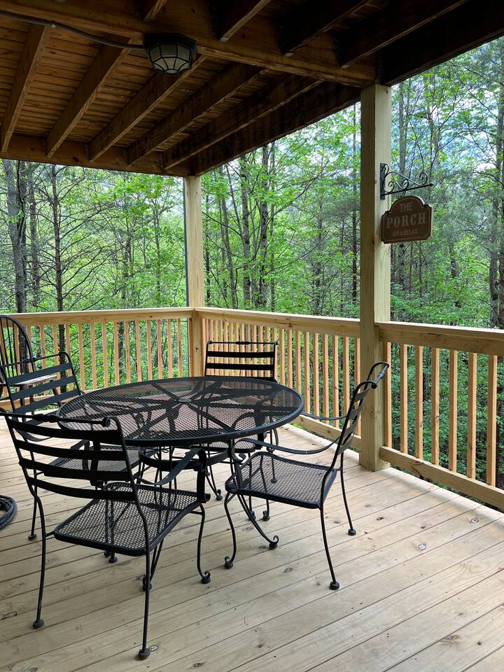 Enjoy The Views Whether Basking in Daylight or Under the Stars!