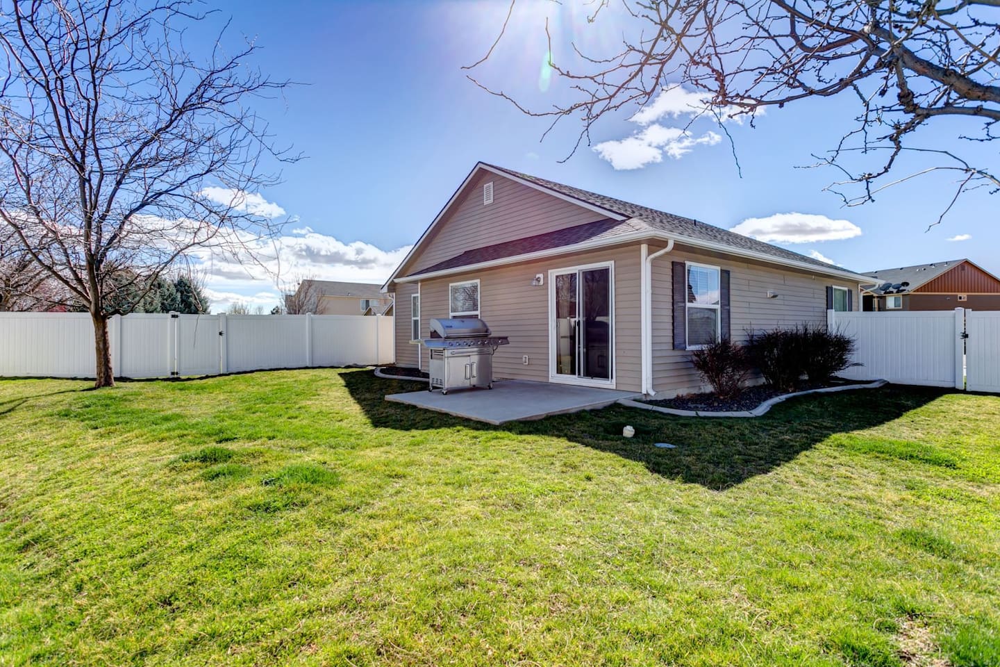 Charming Home | Fenced Yard | Quiet Street 6