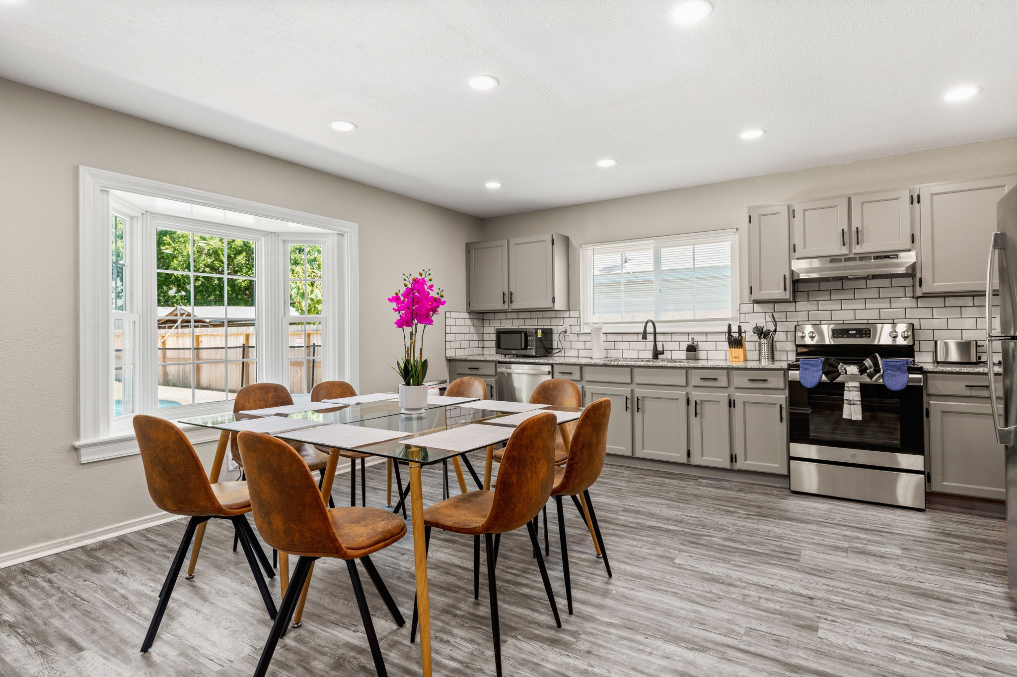 Pool Oasis by Seaworld | 5 Bedrooms | Game room 3