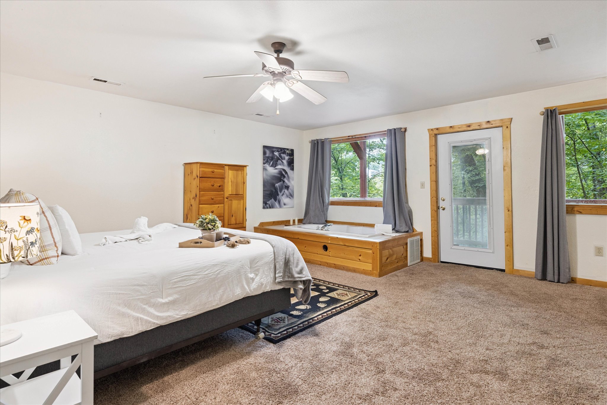 King bedroom with coffee bar and ensuite bathroom