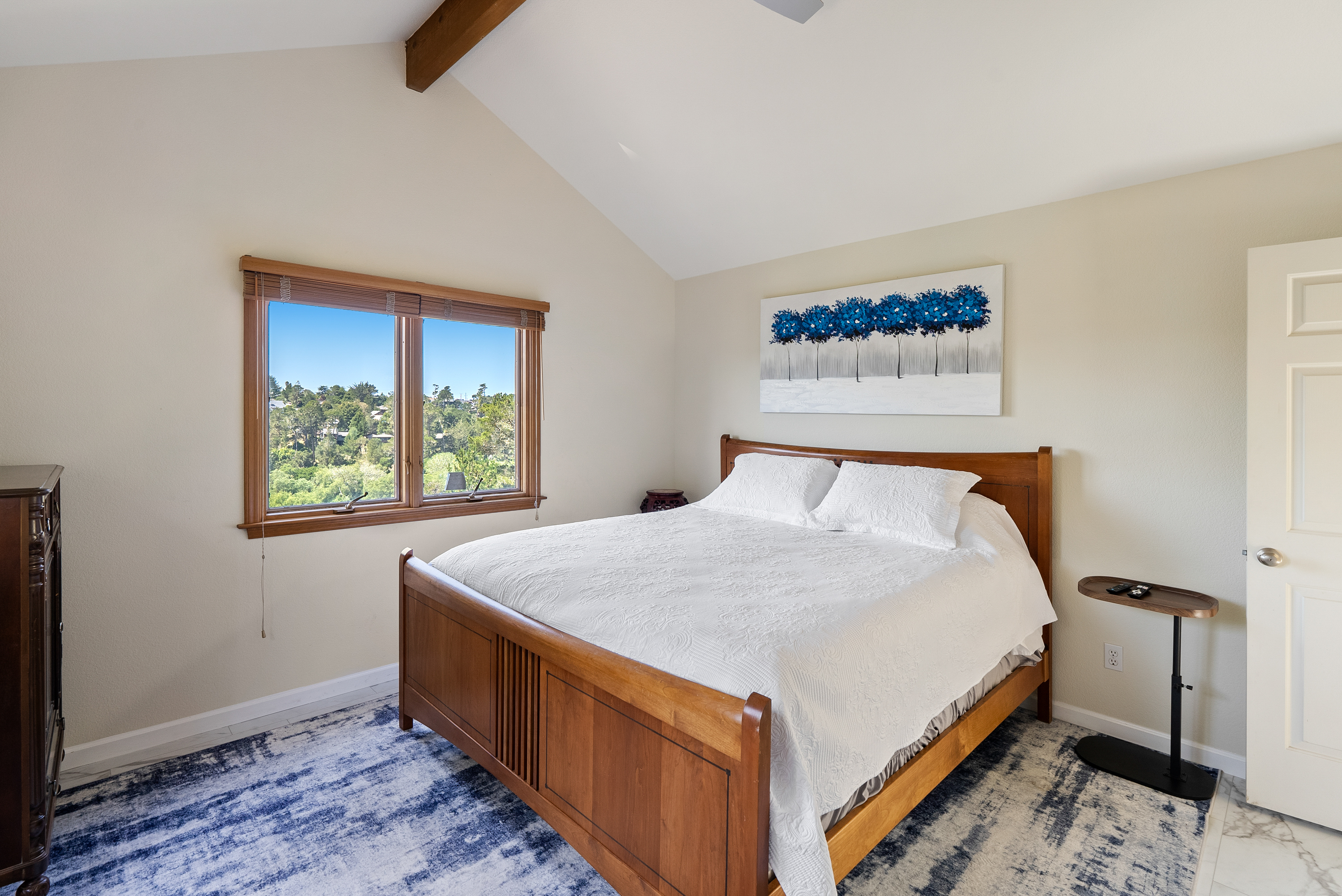 Vibrant, sun-filled mornings and peaceful stays start right here