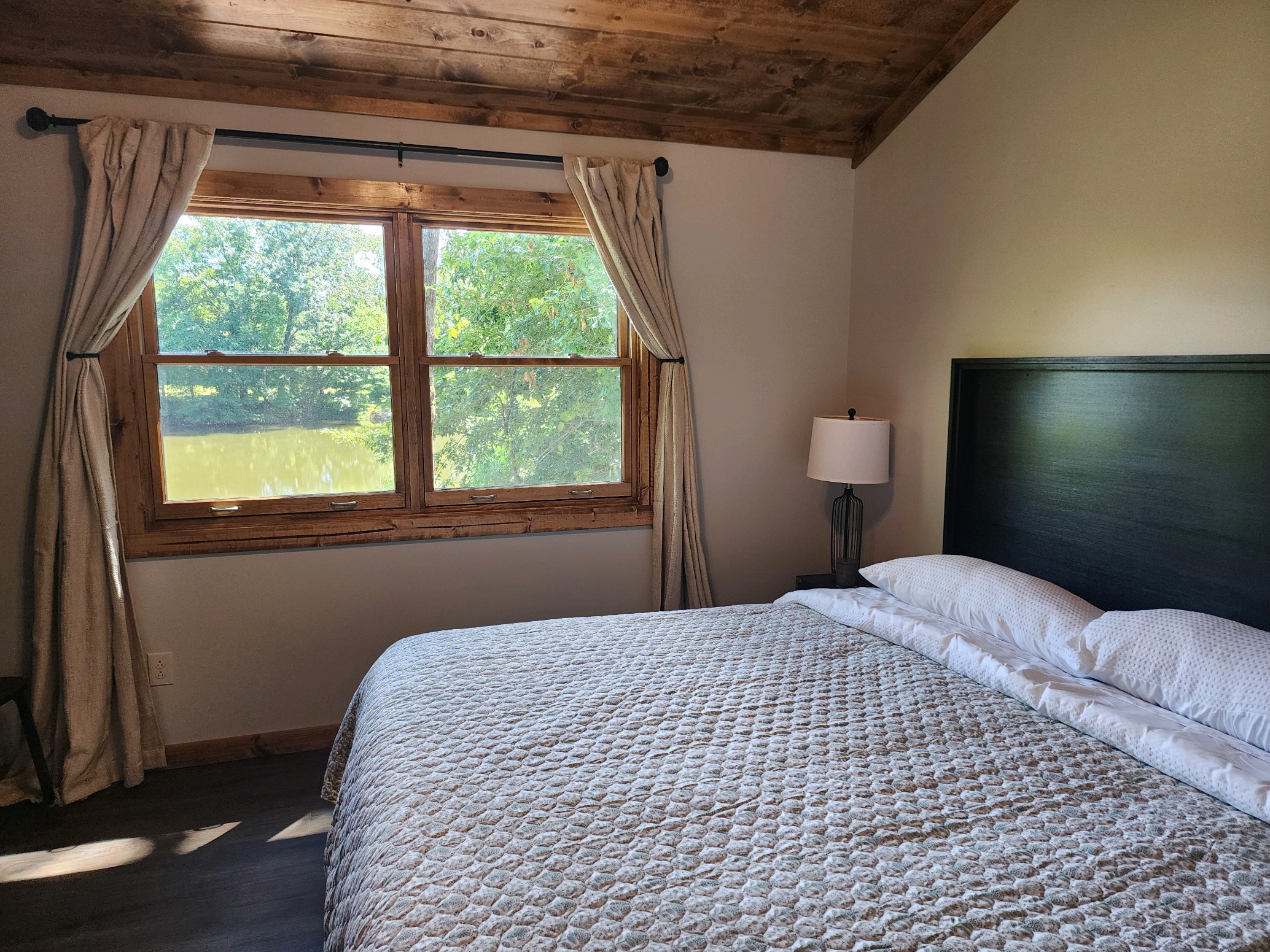 King Bed with Lake View