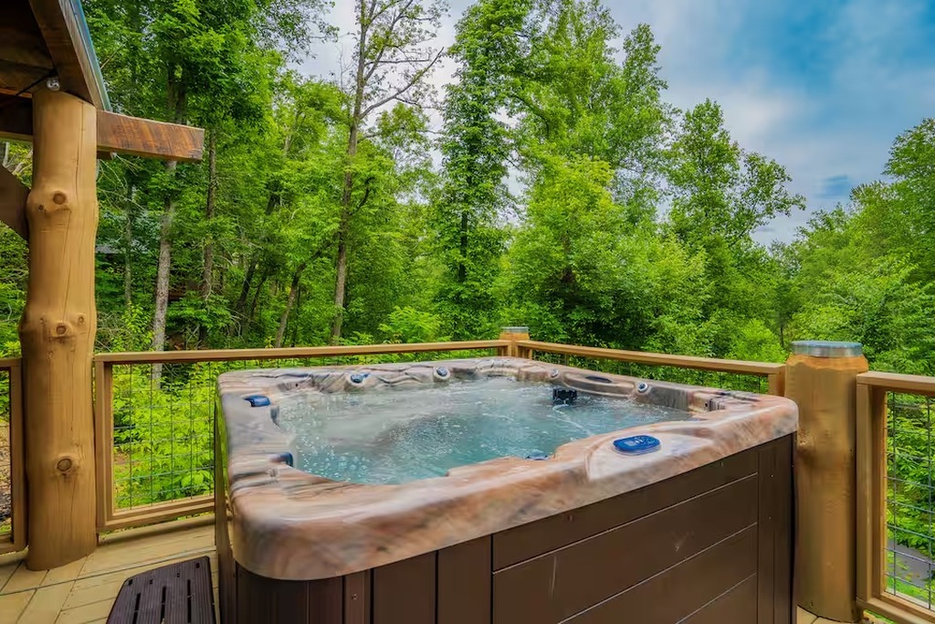  Soak away the day in Bear Paws Cabin