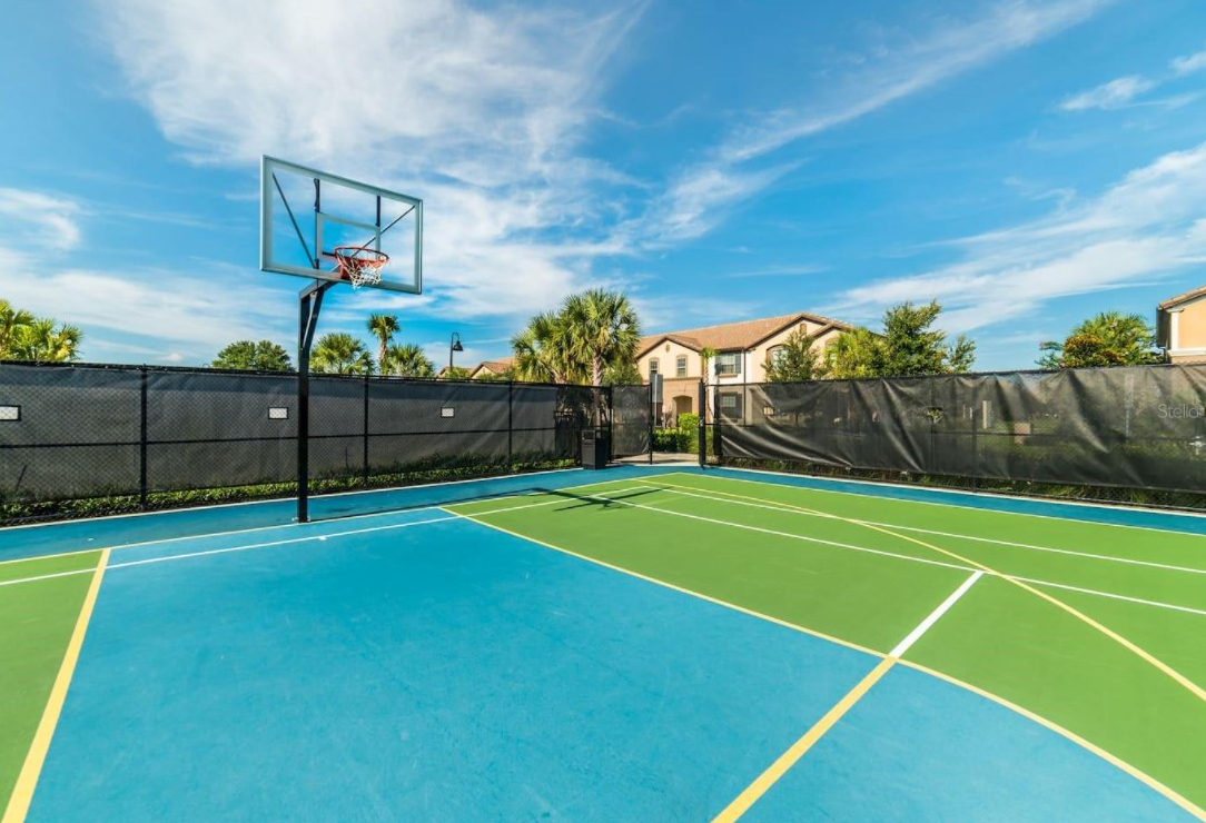 Tennis/Basketball Court