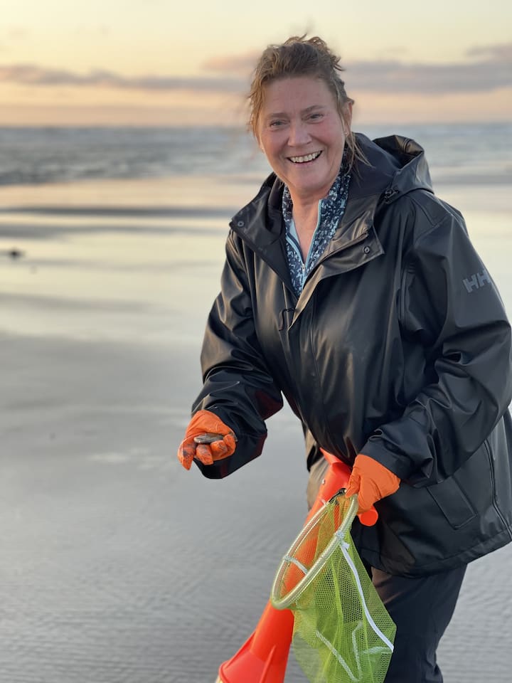 The Long Beach Peninsula is famous for razor clamming