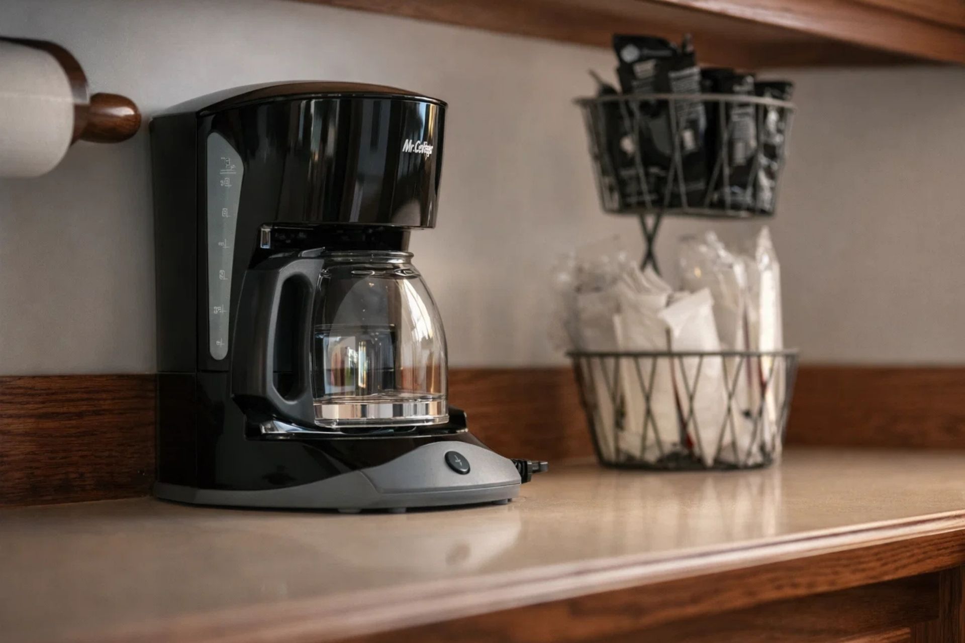 Spring Home near Long Lake with Hot Tub & Firepit 4