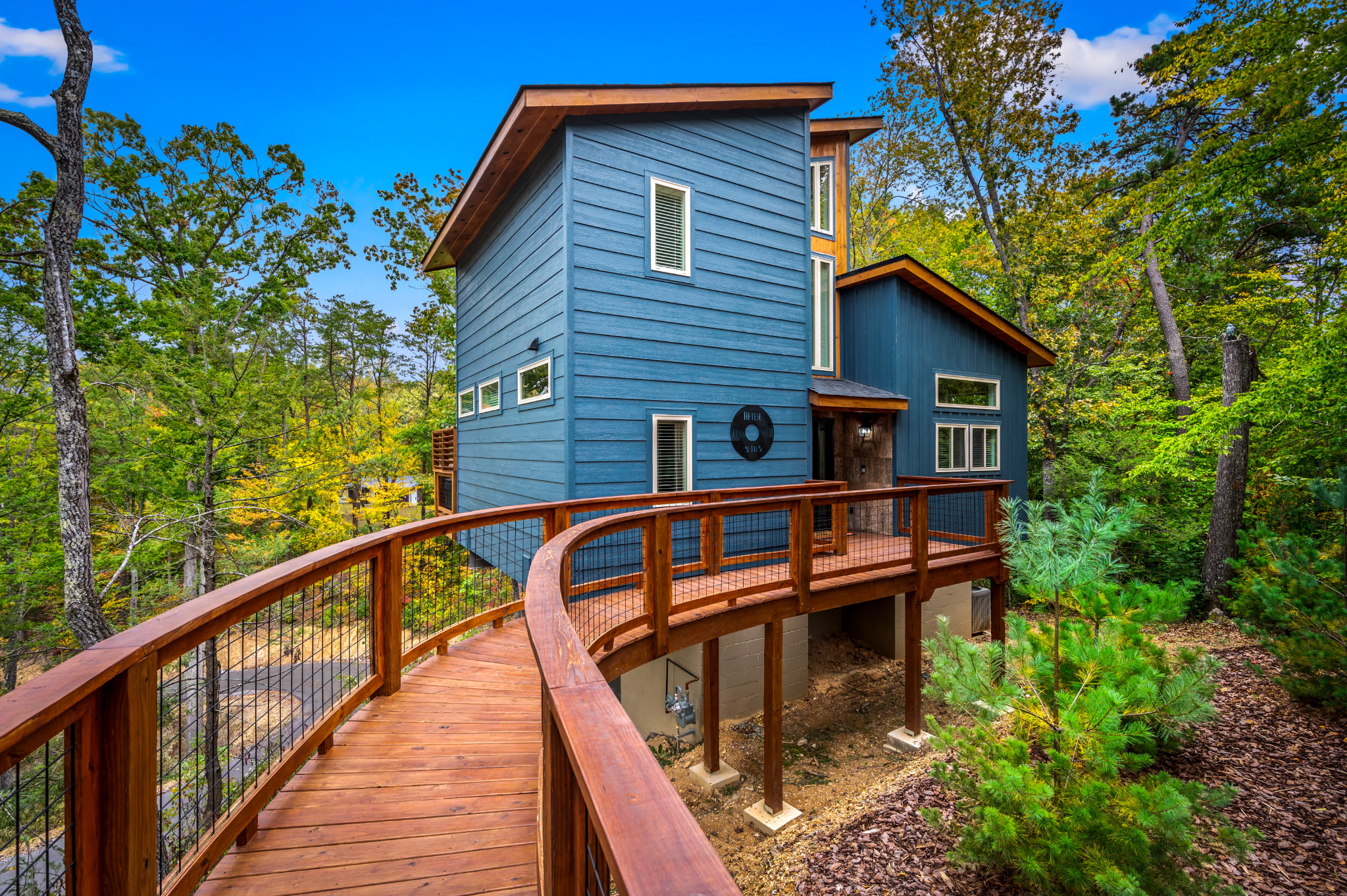 Less than 0.5 miles to Dollywood (hear the coasters from here) - private hot tub, balcony deck, surrounded by trees - built August 2025