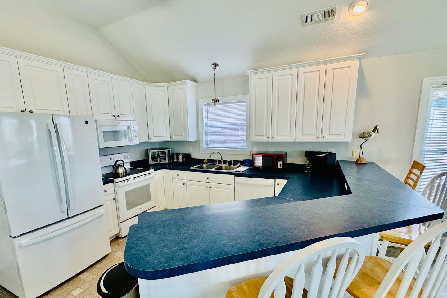 Fully stocked kitchen ready for family meals.
