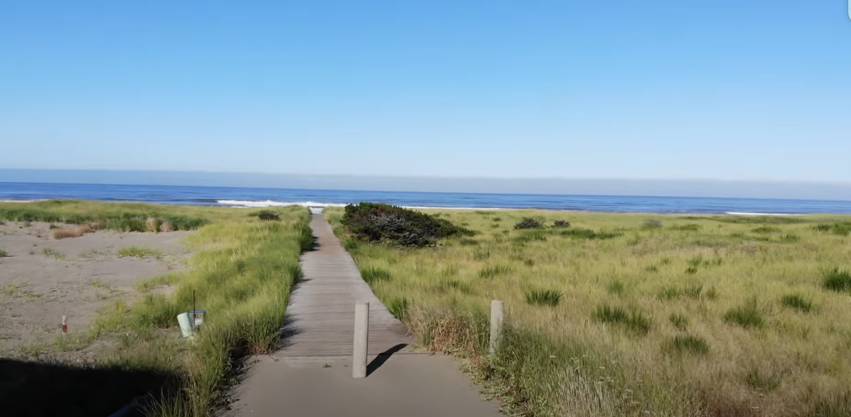 Beach Access only a 2 minute walk away 