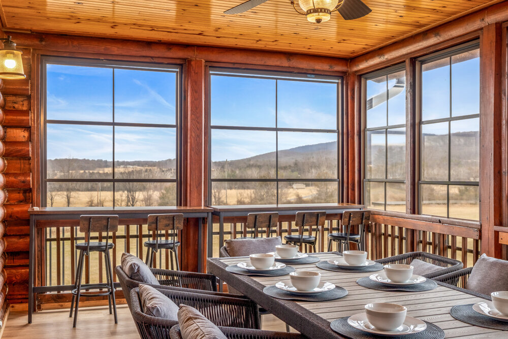 Breakfast with a view (and enough seats for the whole crew). No one gets stuck eating on the couch.