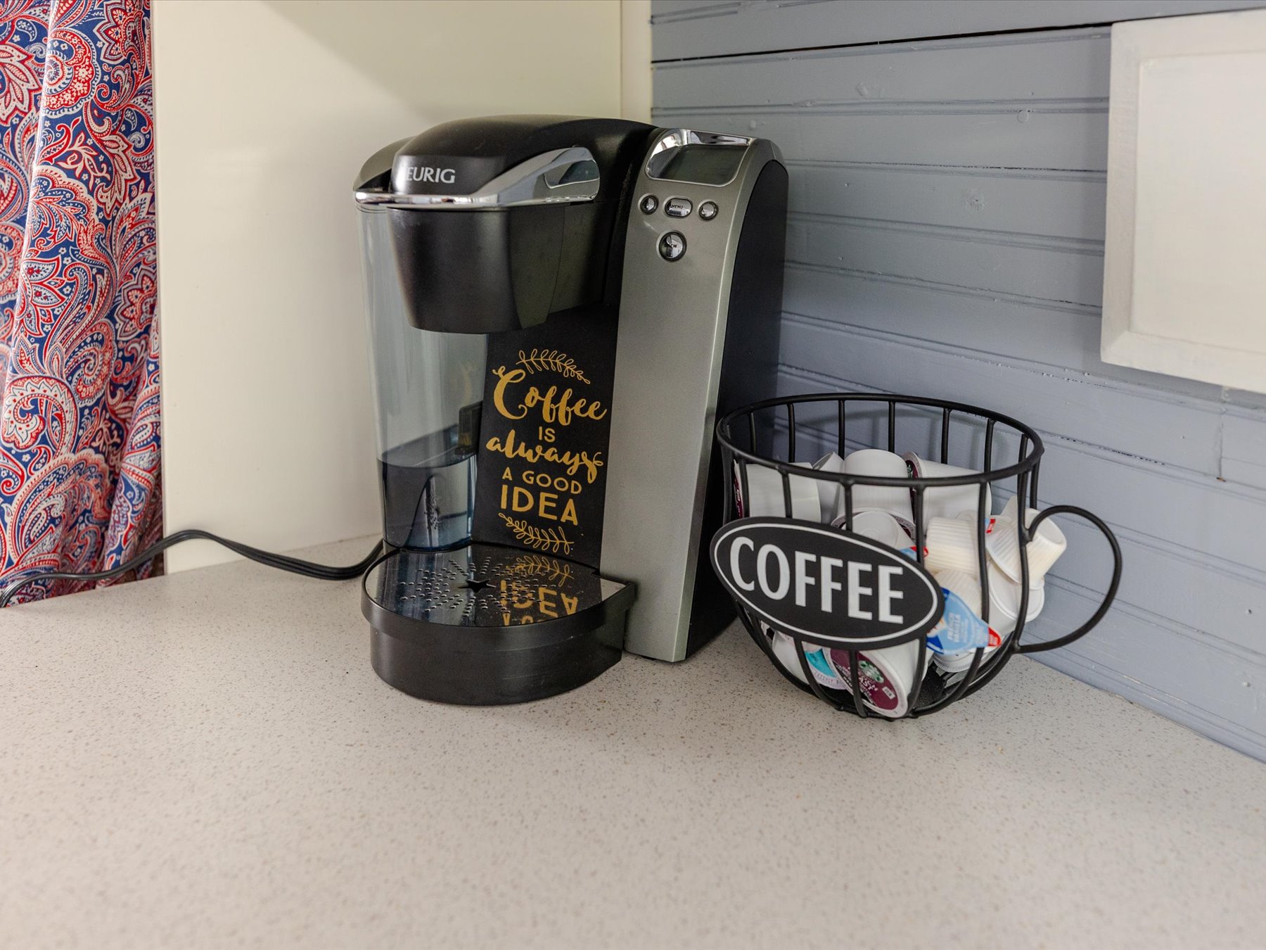 Keurig w/coffee
