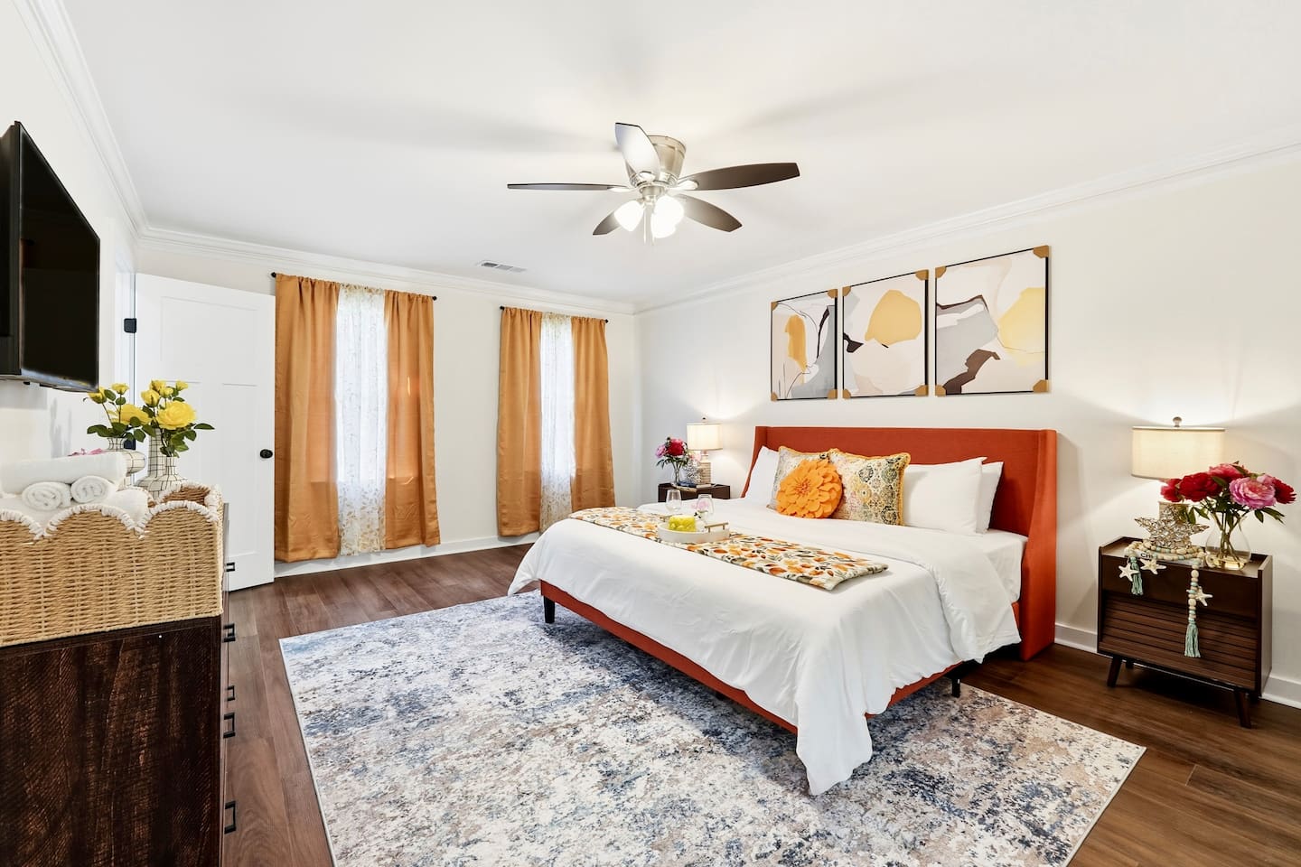 Beautiful second-level master bedroom featuring a king bed, a Roku-powered Smart TV, located all the way to the right at the top of the staircase. This room includes 2 full-body towels, 2 washcloths, and 2 hand towels for your stay.