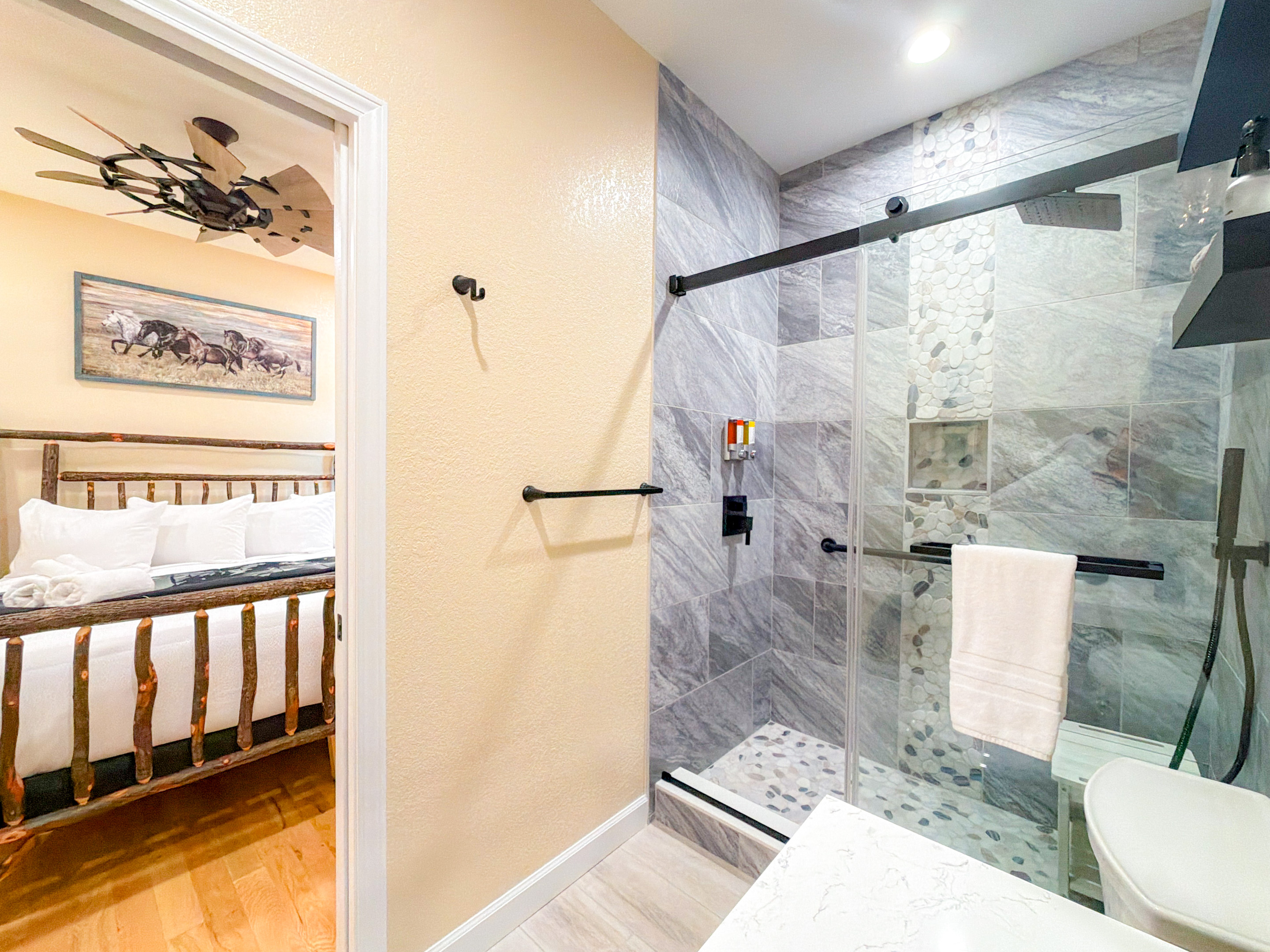 Ensuite