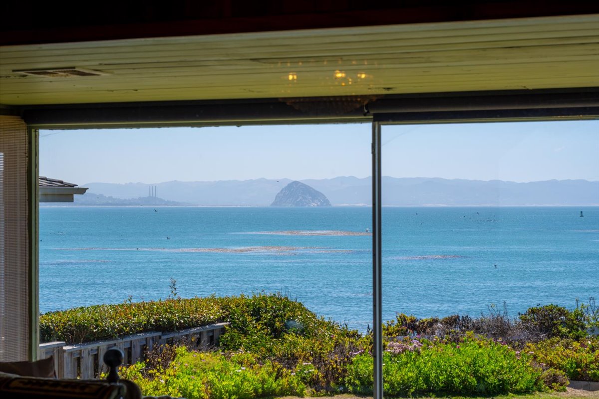 Morro Rock Views