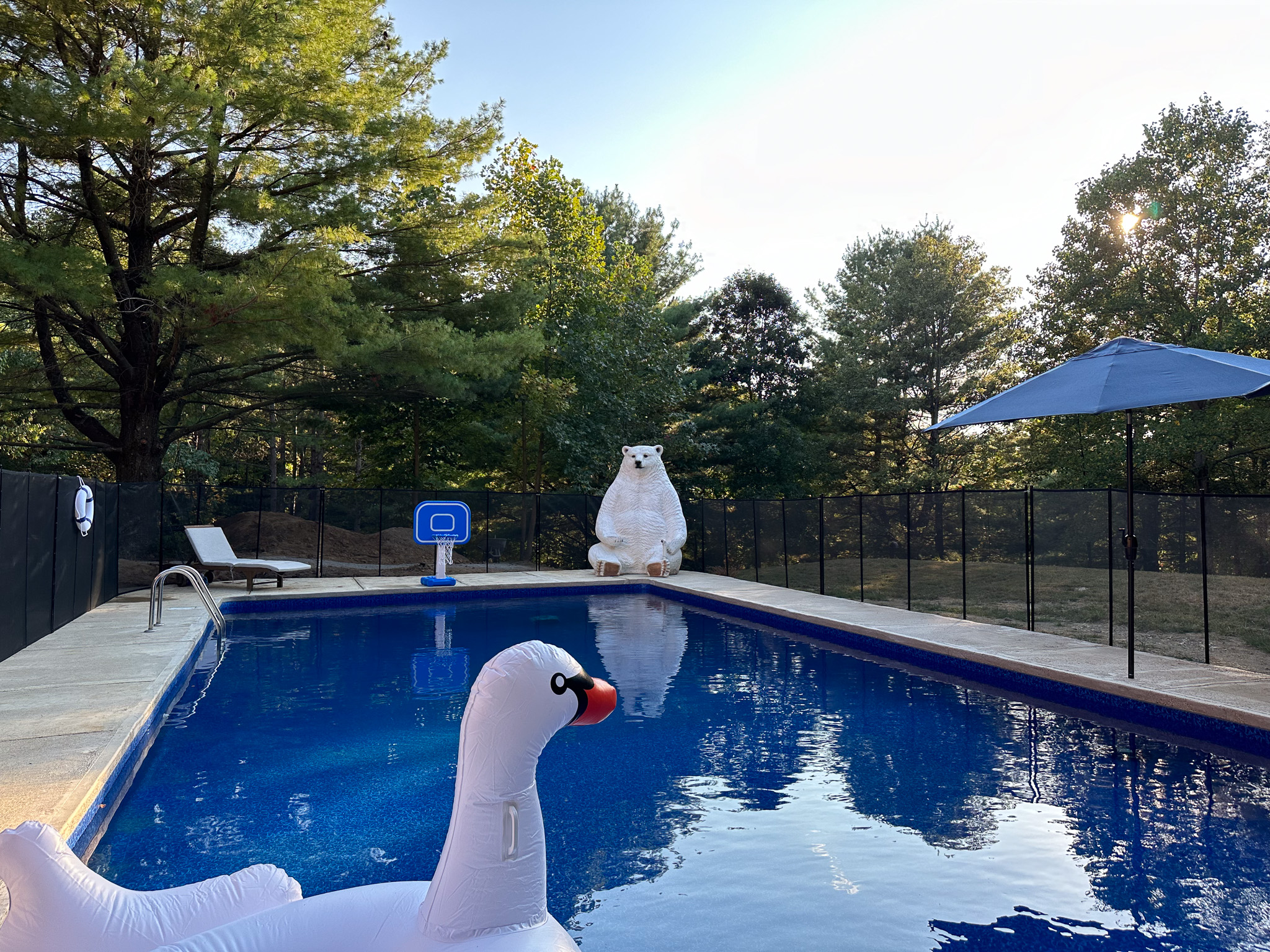 Your private 20x40 heated oasis. Relax in crystal clear water while surrounded by 16 acres of serene Hoosier National Forest. (Heated & Open May 1–Oct 15 open May 1st  through October 15th!