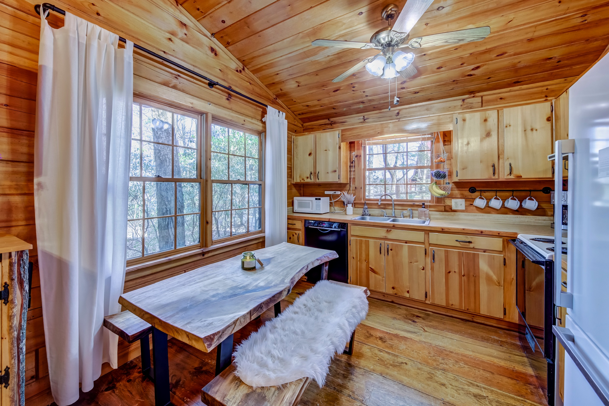 Stocked kitchen for your cooking needs