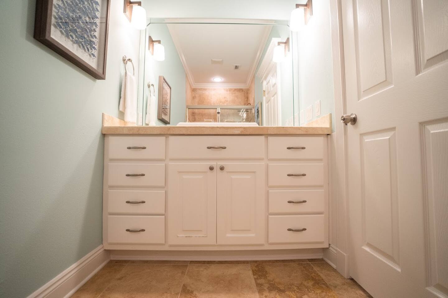 Full bathroom